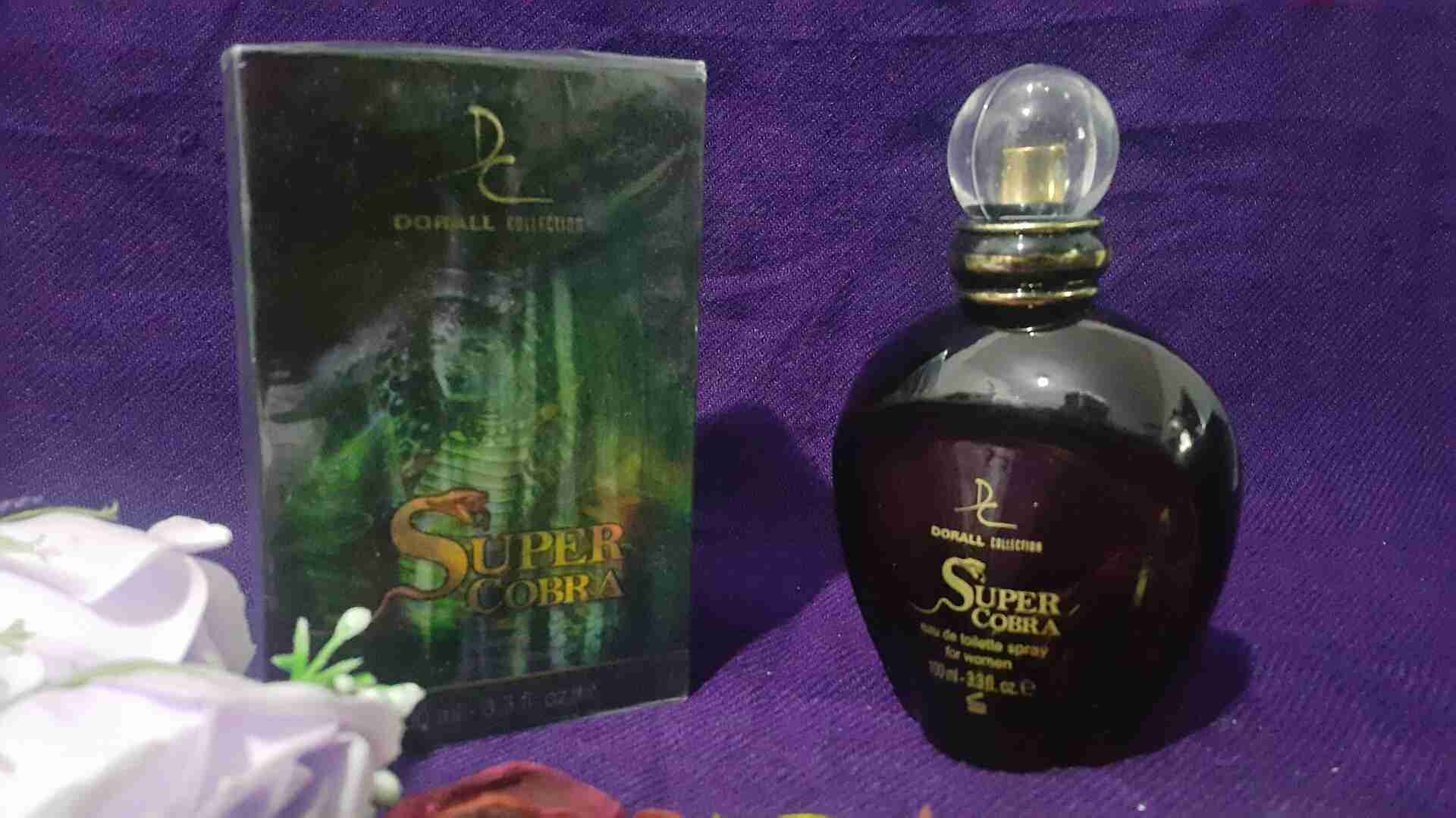 عطور للبيع واصل لباب البيت
لا تنسَ أنك شاهدت هذا الإعلان في عنكبوت
عطور خليجية و اجنبية
روائ...
