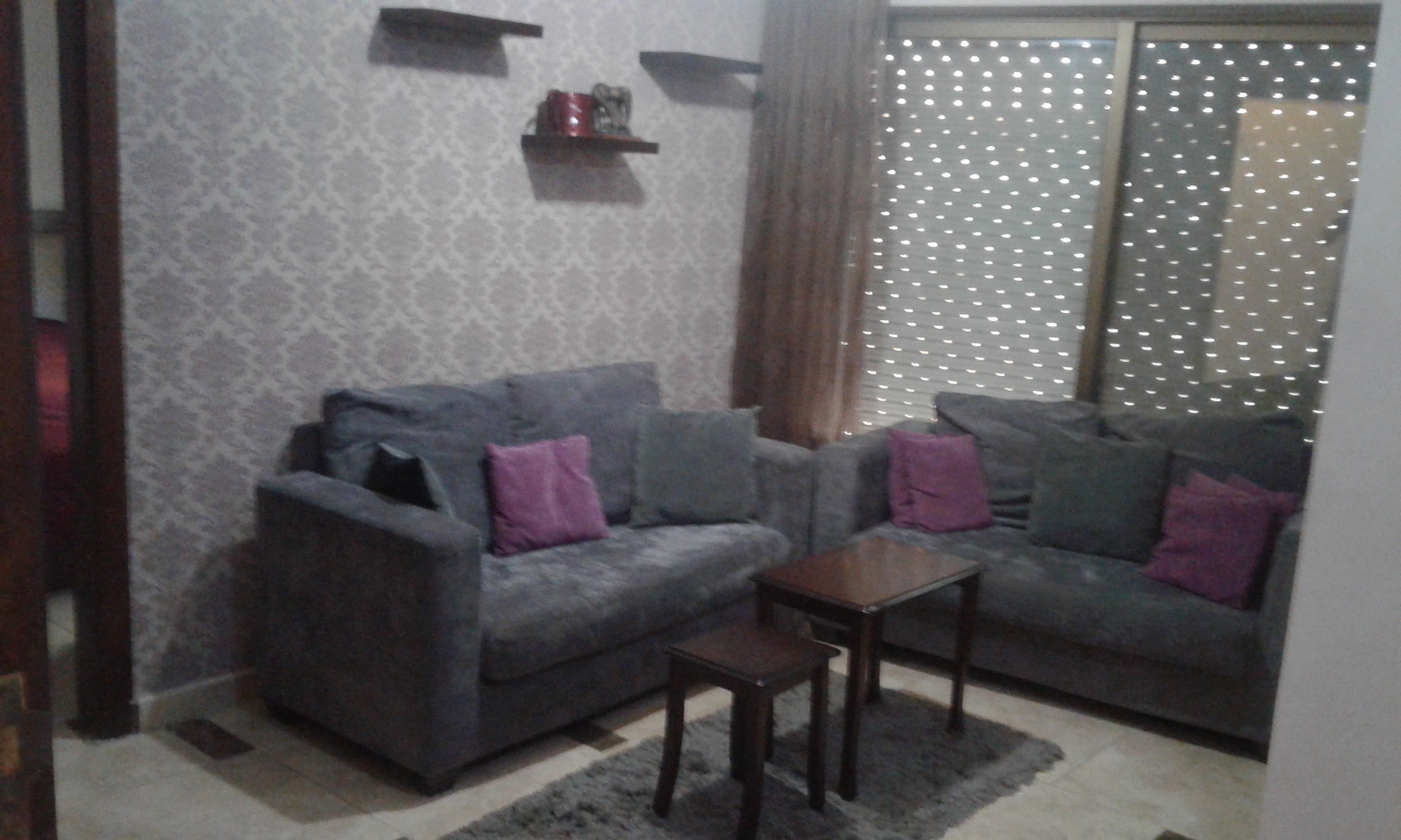 ستوديوهات مفروشه للإيجار اليومي. Full furnished studios for daily rent 35JDs
لا تنسَ أنك شاهدت هذا الإعلان في عنكبوت...