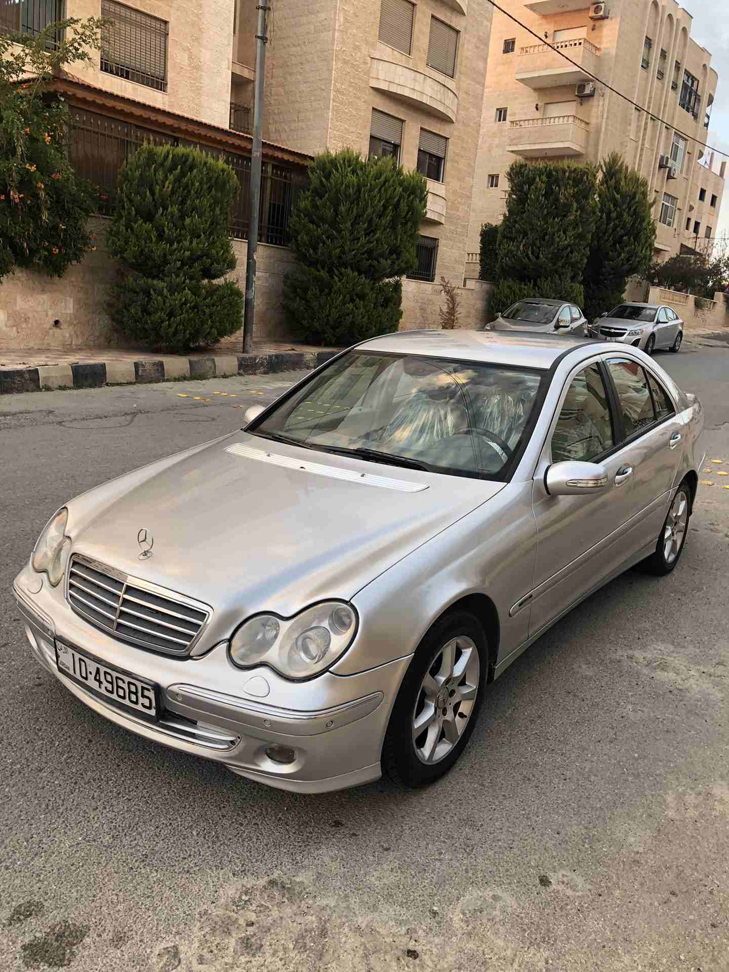 مرسيدس C180 كومبرسير 2005 فل اتوماتيك فحص كامل 7 جيد بحالة الوكالة
لا تنسَ أنك شاهدت هذا الإعلان في عنكبوت...