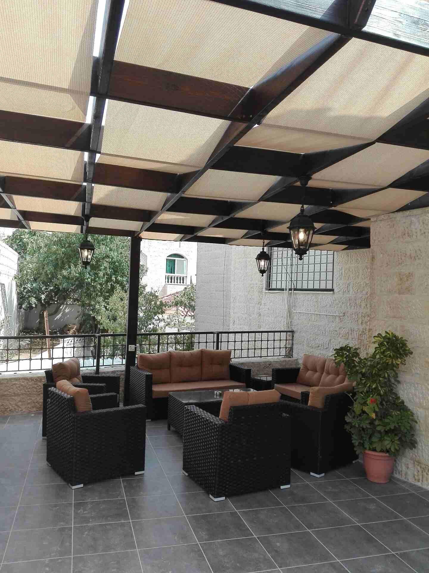 مظلات خشبيه
لا تنسَ أنك شاهدت هذا الإعلان في عنكبوت
مظلات خشب سويد
واسوار خشب
دهان ايطالي
قماش...