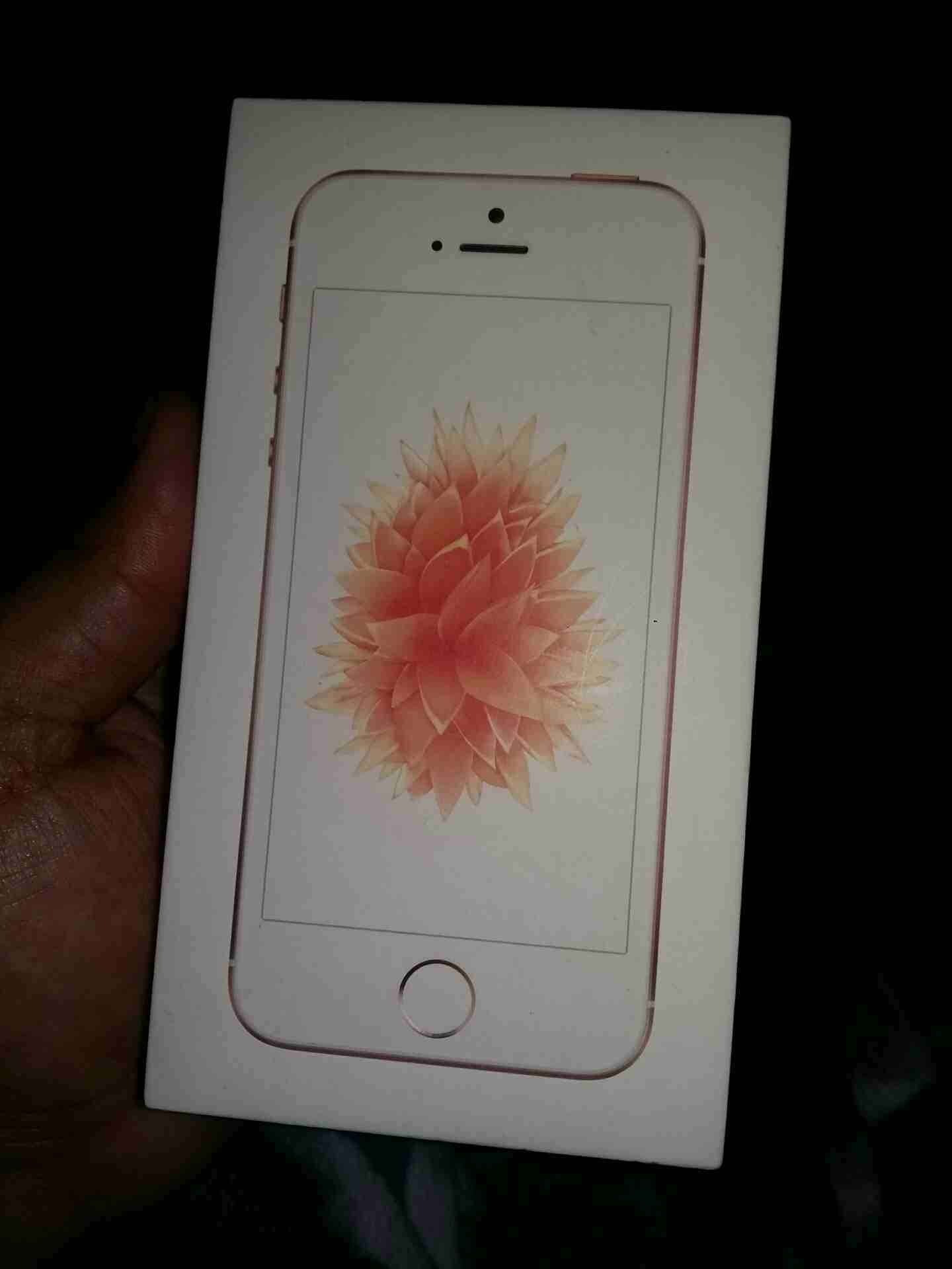 جهاز IPHONE 5 SE روز جولد كامل اغراضة كرتونه نظيف للبيع                                            


	 				لا تنسَ أنك شاهدت هذا الإعلان في عنكبوت            
	 				
                            ا...