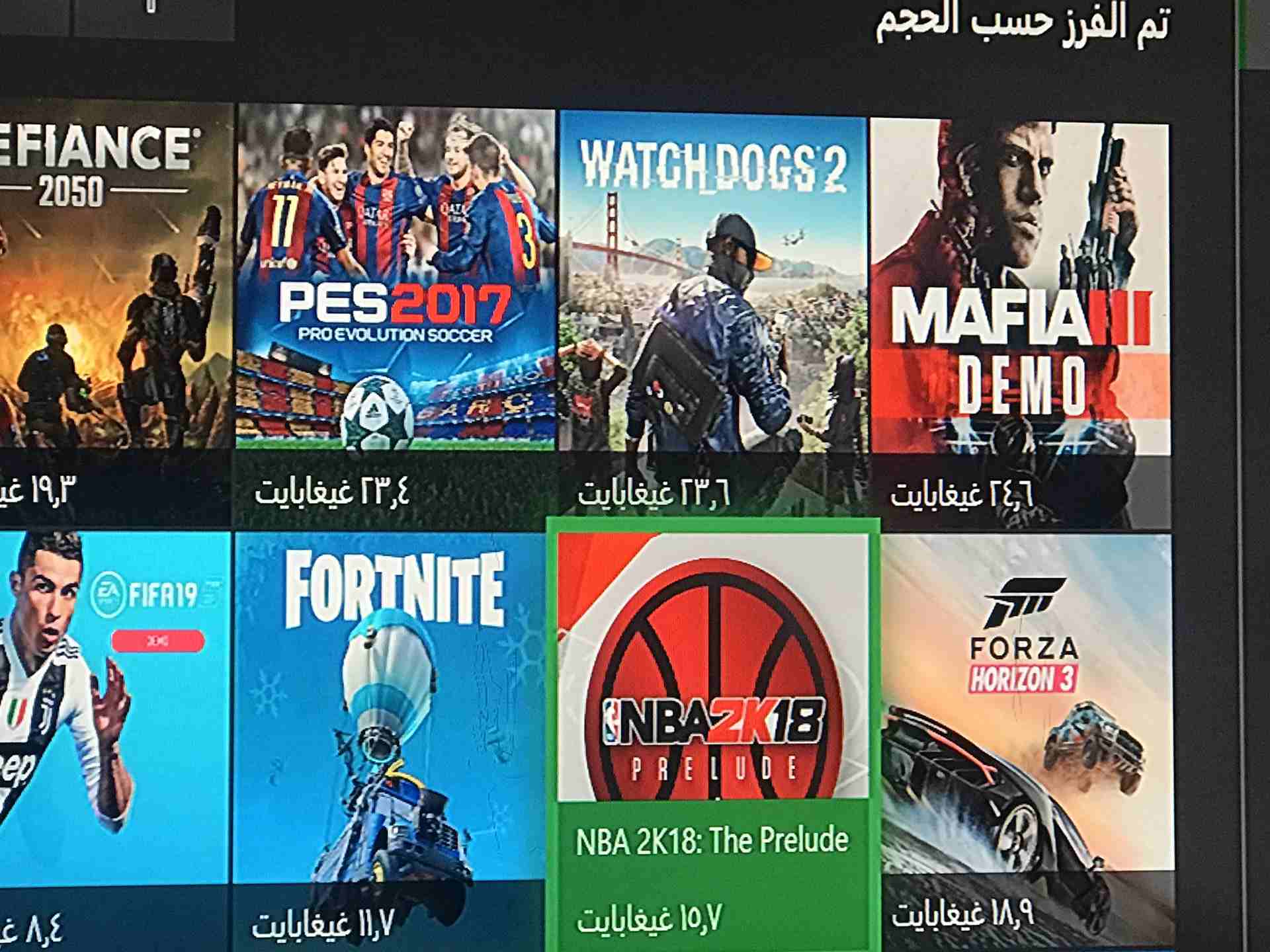 اكس بوكس ون                                            


	 				لا تنسَ أنك شاهدت هذا الإعلان في عنكبوت            
	 				
                            اكس بوكس ون مستعمل في حالة جيدة 250 جيجا 
يتك...