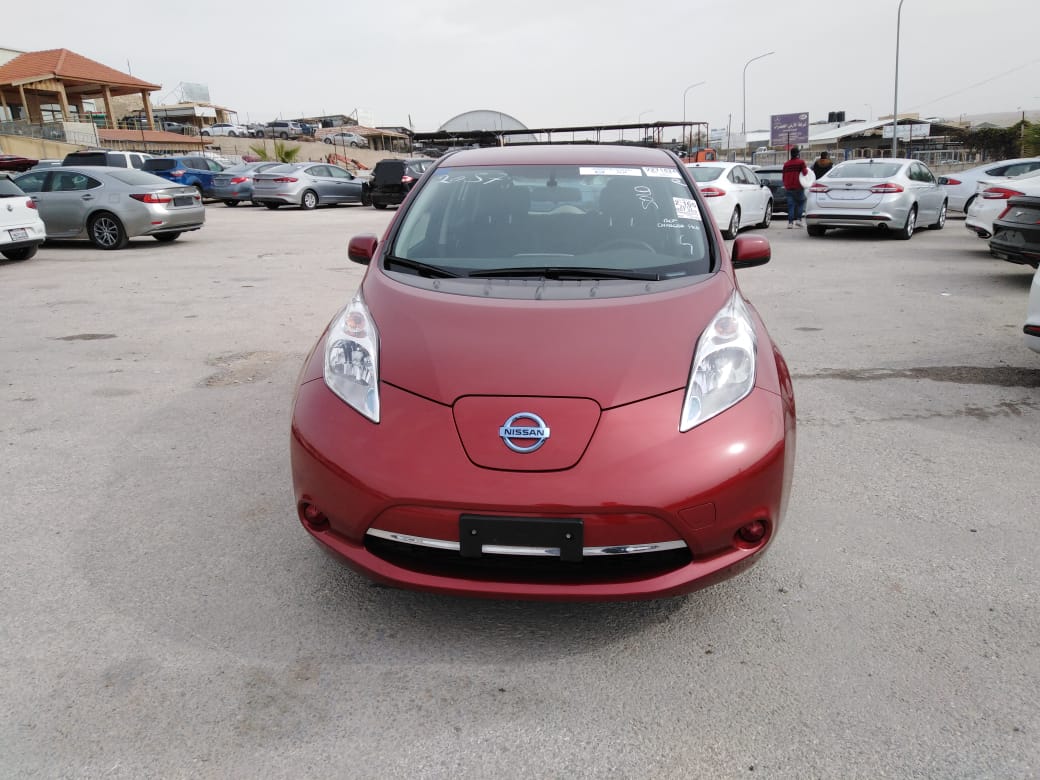 2015 Nissan LEAF S  بطارية 11 من 12 بار مدخلين                                            


	 				لا تنسَ أنك شاهدت هذا الإعلان في عنكبوت            
	 				
                                2015 N...