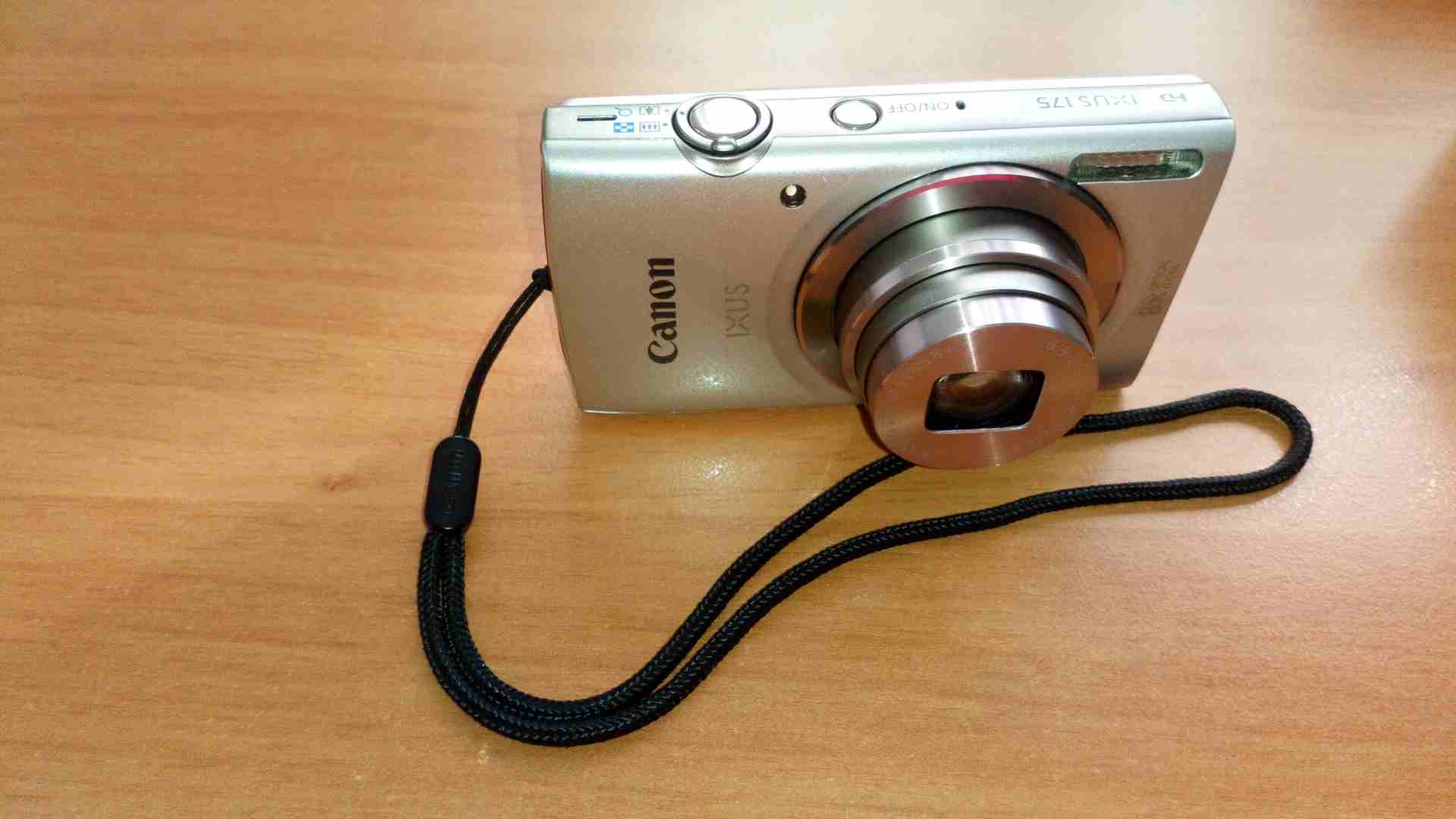 كاميرا كانون للبيع
لا تنسَ أنك شاهدت هذا الإعلان في عنكبوت
كاميرا Canon IXUS175 HD
20 ميجا بكسل...