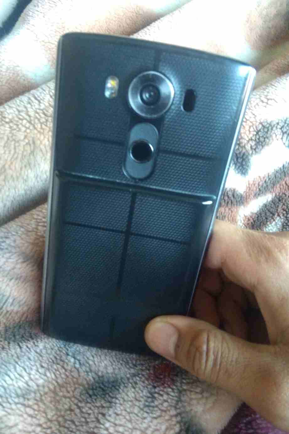 Lg v10 للبيع فقط                                            


	 				لا تنسَ أنك شاهدت هذا الإعلان في عنكبوت            
	 				
                            Lg v10 
الرلم  4 قيقا
المساحة 64 
الكامي...