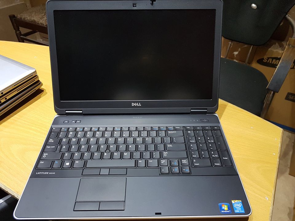 كسر زيرو (للفوتوشوب والجيمز بكفاءه) DELL LATITUDE e6540 كورi5 جيل رابع                                            


	 				لا تنسَ أنك شاهدت هذا الإعلان في عنكبوت...