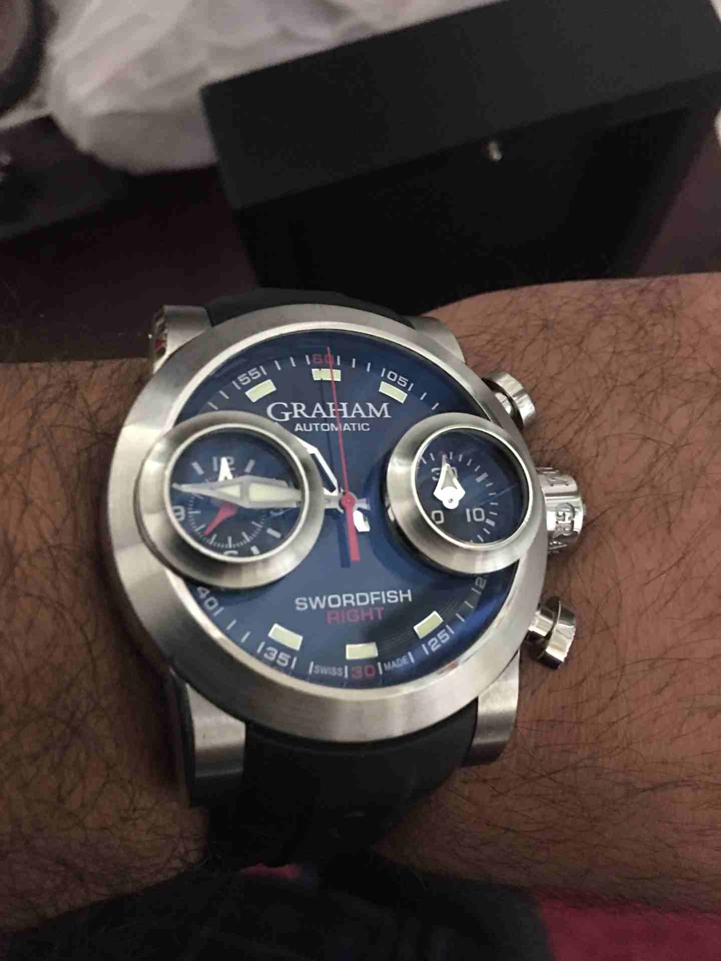 ساعة graham automatic اصلية 100%
لا تنسَ أنك شاهدت هذا الإعلان في عنكبوت
ساعة جراهام سويسرية اصلي...