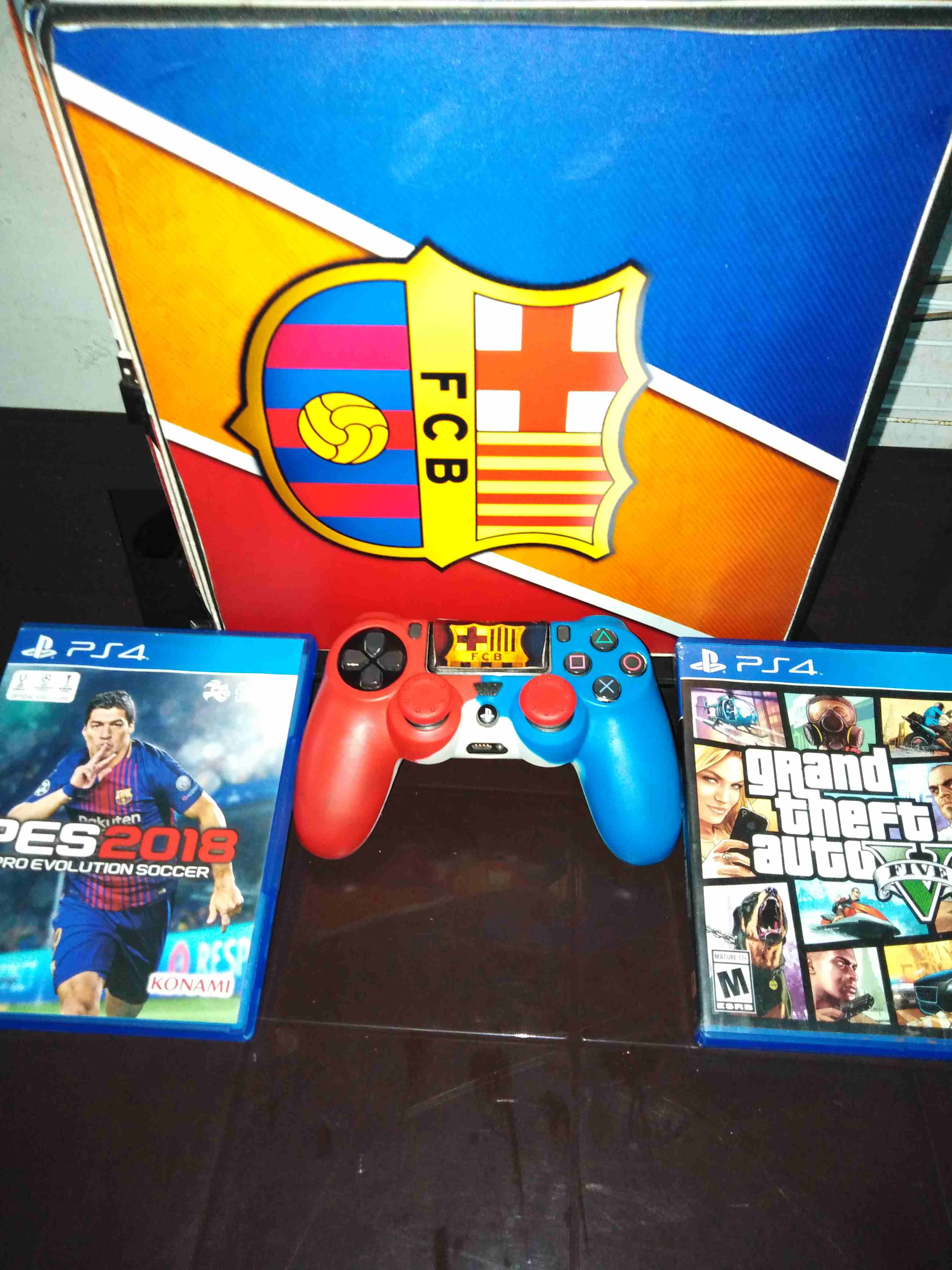 ps4 سلم 2سيديات 1يد تحكم قاعدة
لا تنسَ أنك شاهدت هذا الإعلان في عنكبوت
ps4 سلم 2سيديات 1يد تحكم...