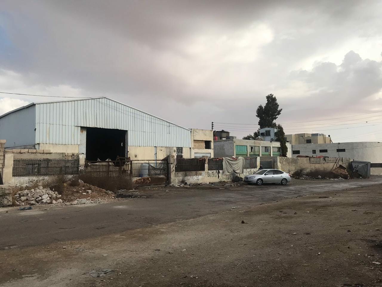 هنجر للبيع بأرض مساحه 950
لا تنسَ أنك شاهدت هذا الإعلان في عنكبوت
هنجر للبيع بأرض مساحة950متر...
