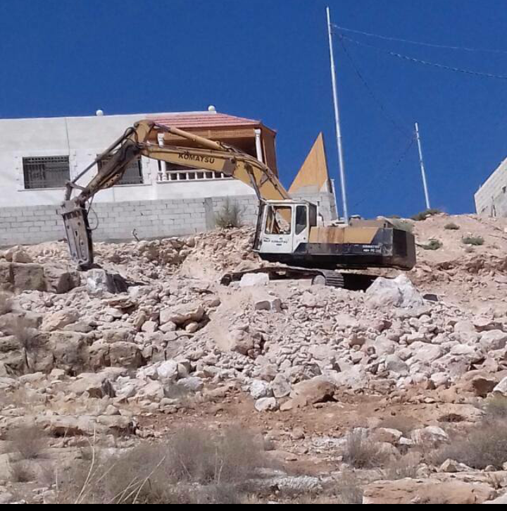 حفاره 300 جنزير جك همر شاكوش لوظر جرافه 380 للاجار .
لا تنسَ أنك شاهدت هذا الإعلان في عنكبوت
للا...