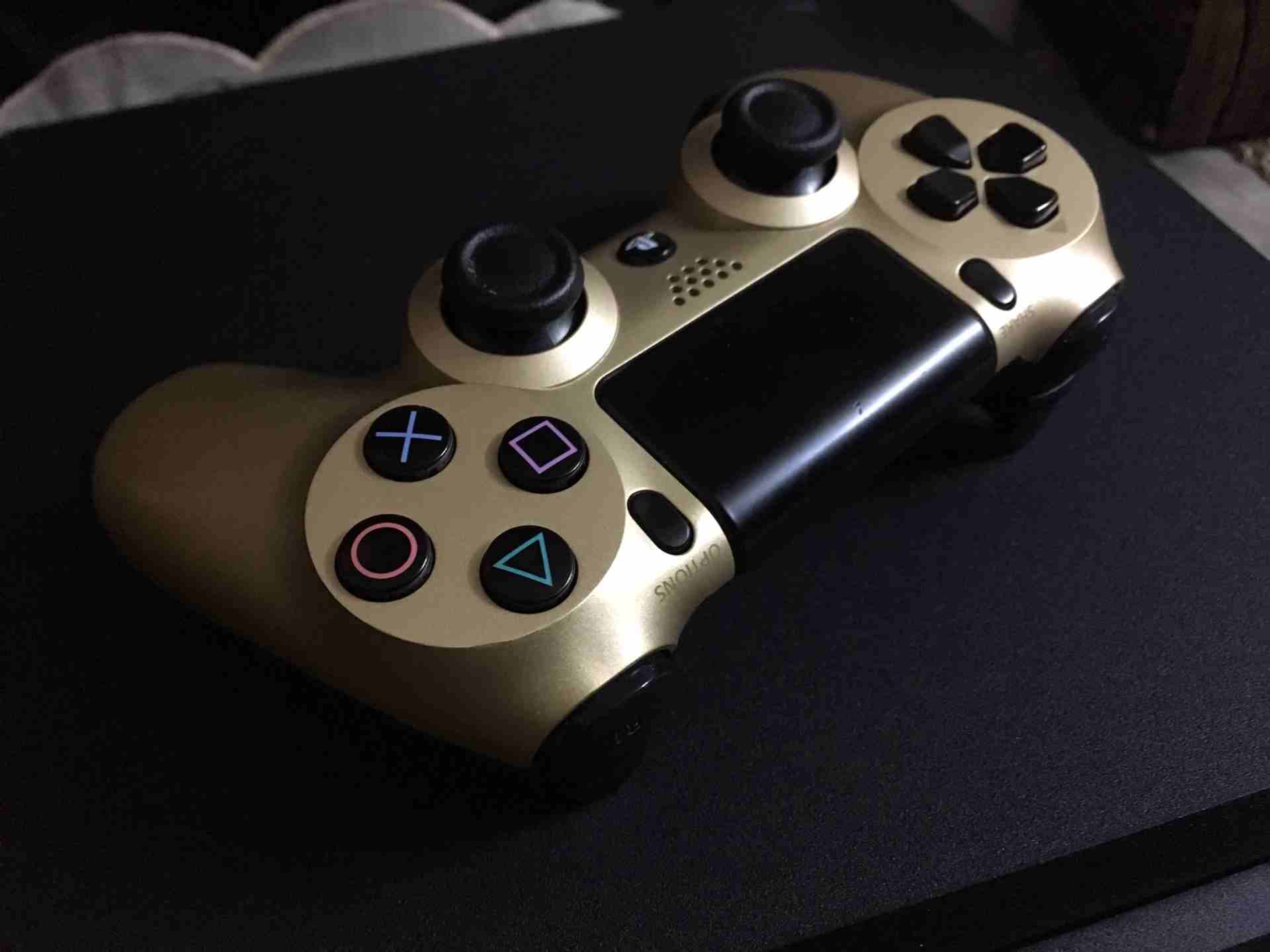ps4 with dead red 2
لا تنسَ أنك شاهدت هذا الإعلان في عنكبوت
مستخدم اقل من شهرين بحالة الوكالة
ي...