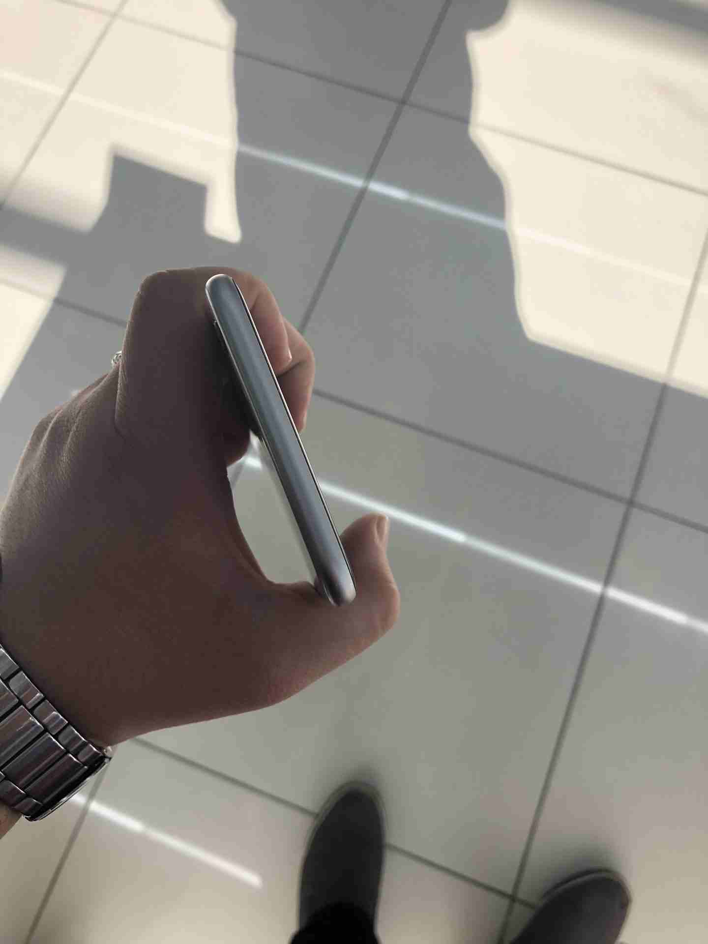 iPhone 6S Plus Space Gray Like New
لا تنسَ أنك شاهدت هذا الإعلان في عنكبوت
لون اسود 16 جيجا بحال...