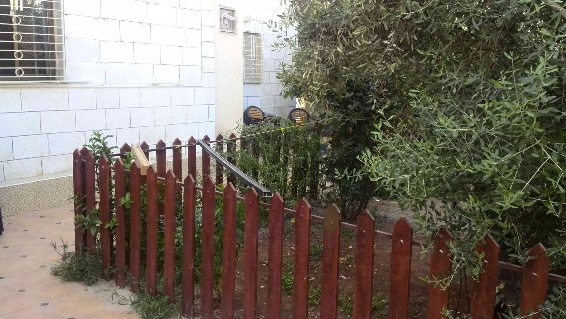 شقة ارضية 145م 250م حديقة وكراج خاص في مرج الحمام - 3 نوم واحد ماستر-
لا تنسَ أنك شاهدت هذا الإعلان في عنكبوت...