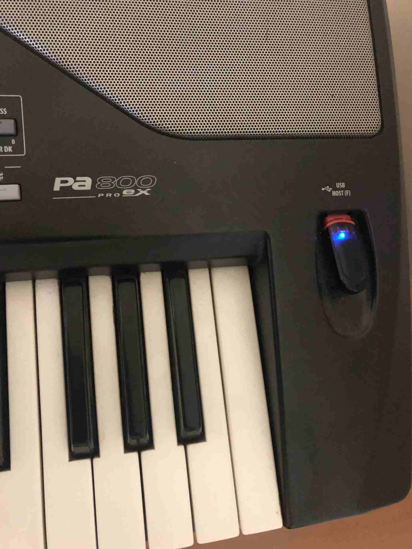KORG PA 800 EX PRO                                            


	 				لا تنسَ أنك شاهدت هذا الإعلان في عنكبوت            
	 				
                            اورج KORG شرقي و غربي .. نظيف ..... اس...