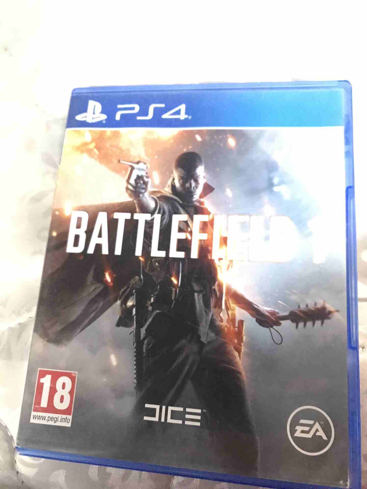 CD Battlefield للبيع PS4                                            


	 				لا تنسَ أنك شاهدت هذا الإعلان في عنكبوت            
	 				
                            CD battlefield 1 بحاله ممتااازه...
