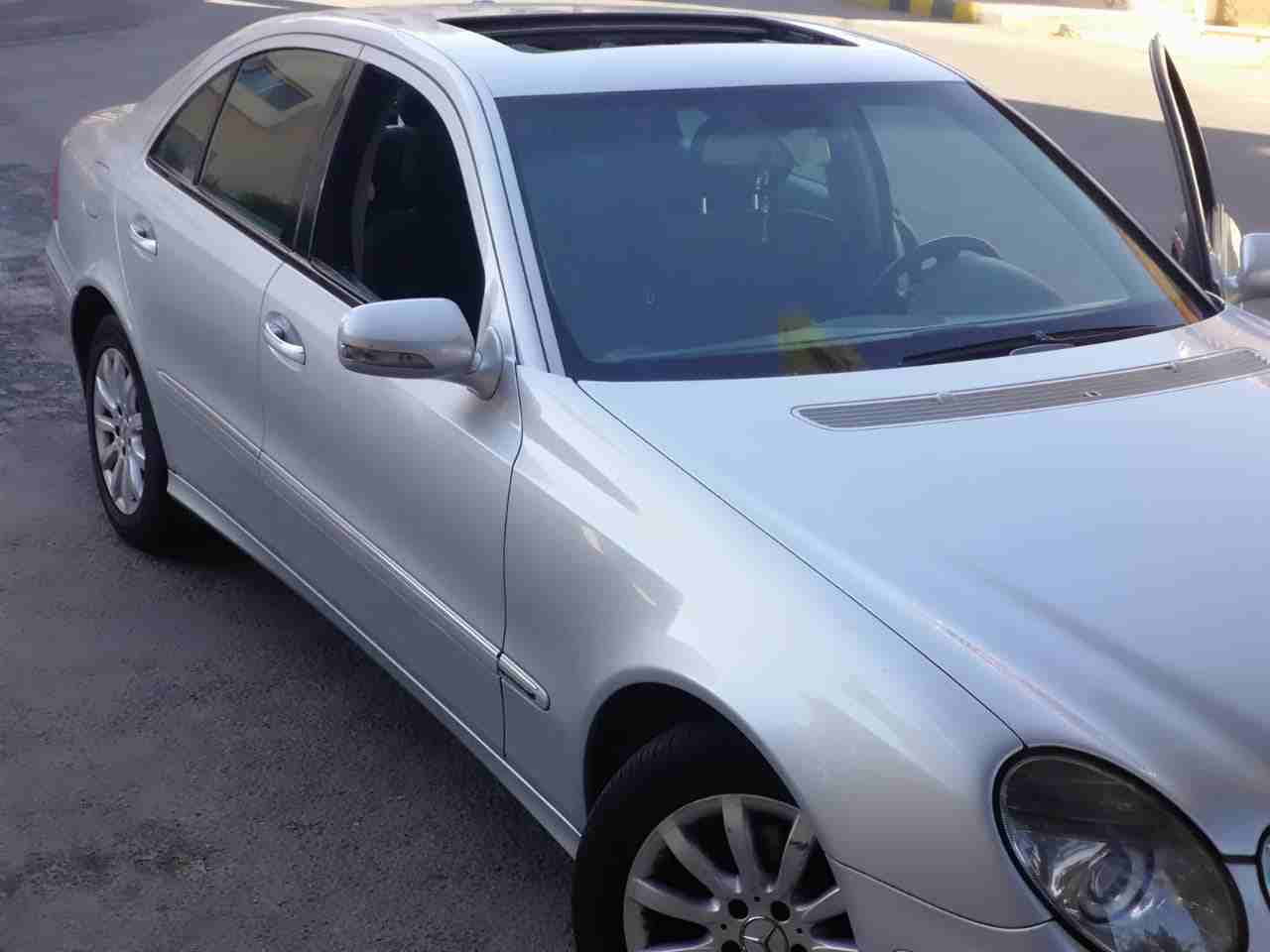 مرسيدس E200 اليجانس موديل 2007
لا تنسَ أنك شاهدت هذا الإعلان في عنكبوت
مرسيدس E200 اليجانس/كومبرى...