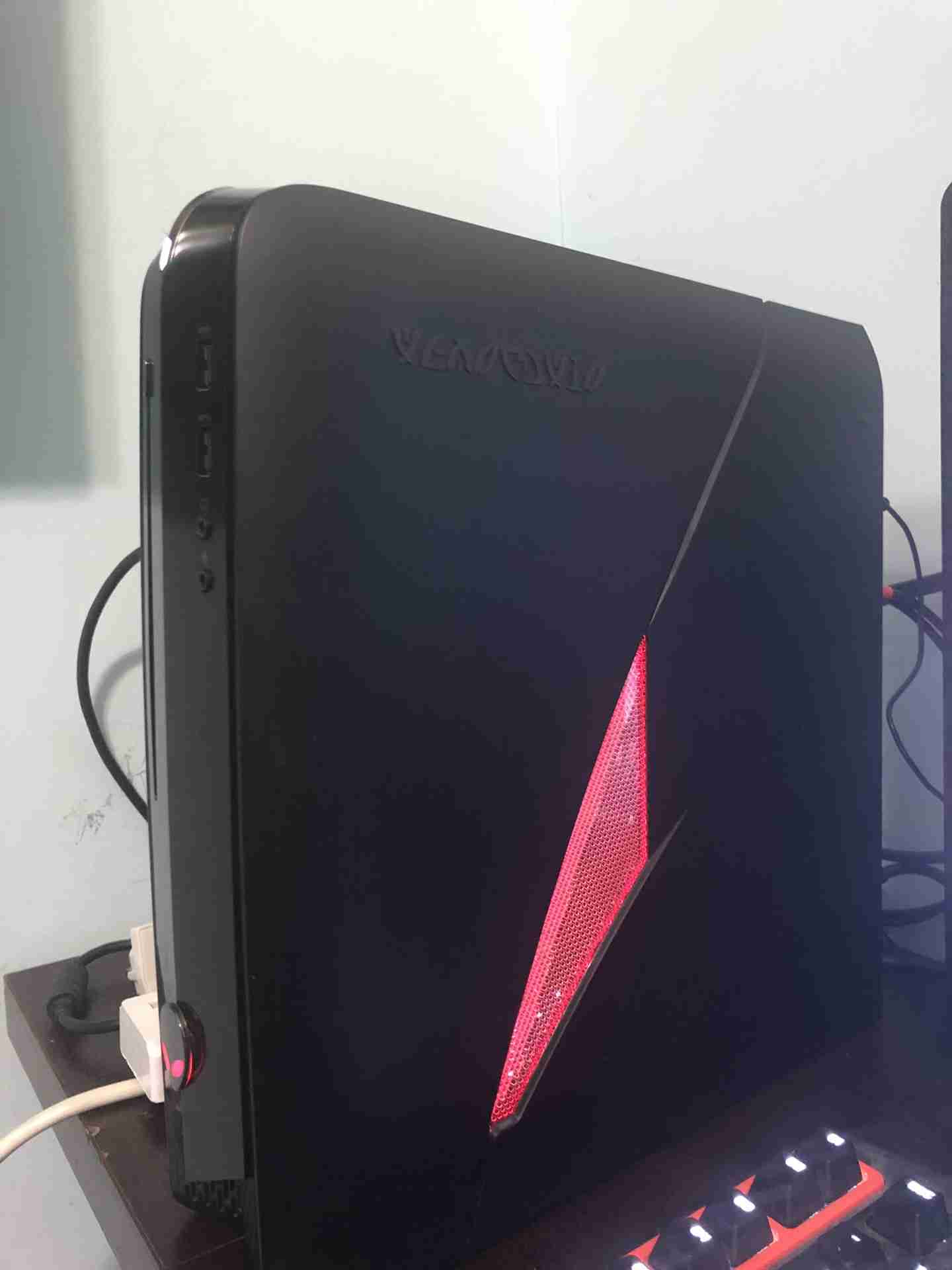 Pc gaming (alienware)                                            


	 				لا تنسَ أنك شاهدت هذا الإعلان في عنكبوت            
	 				
                                Pc gaming (alienware)
المواصفات...