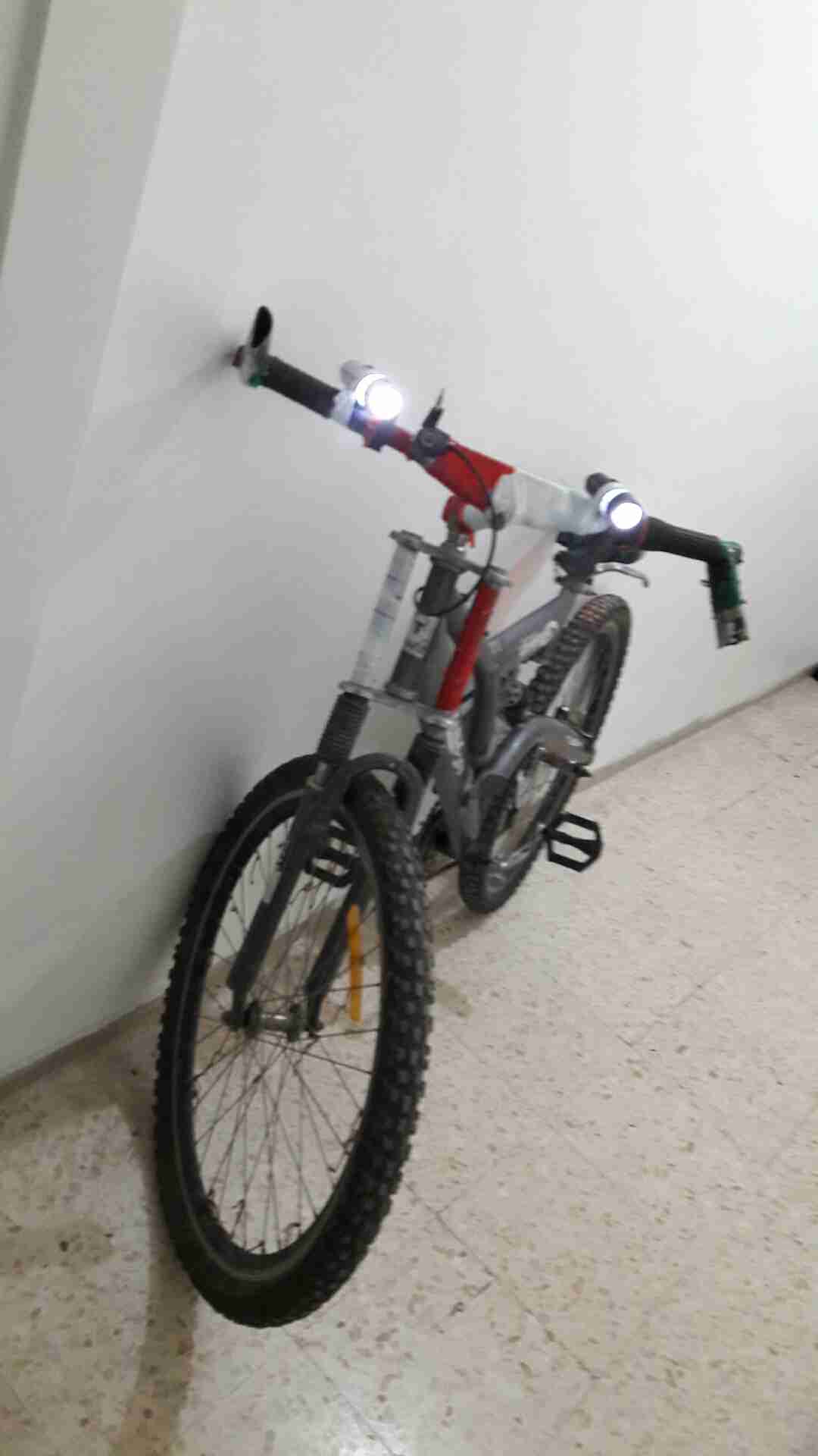 باسكاليت SUPER CLASSIC SPORTS BICYCLE
لا تنسَ أنك شاهدت هذا الإعلان في عنكبوت
بحالت الوكالة ف...