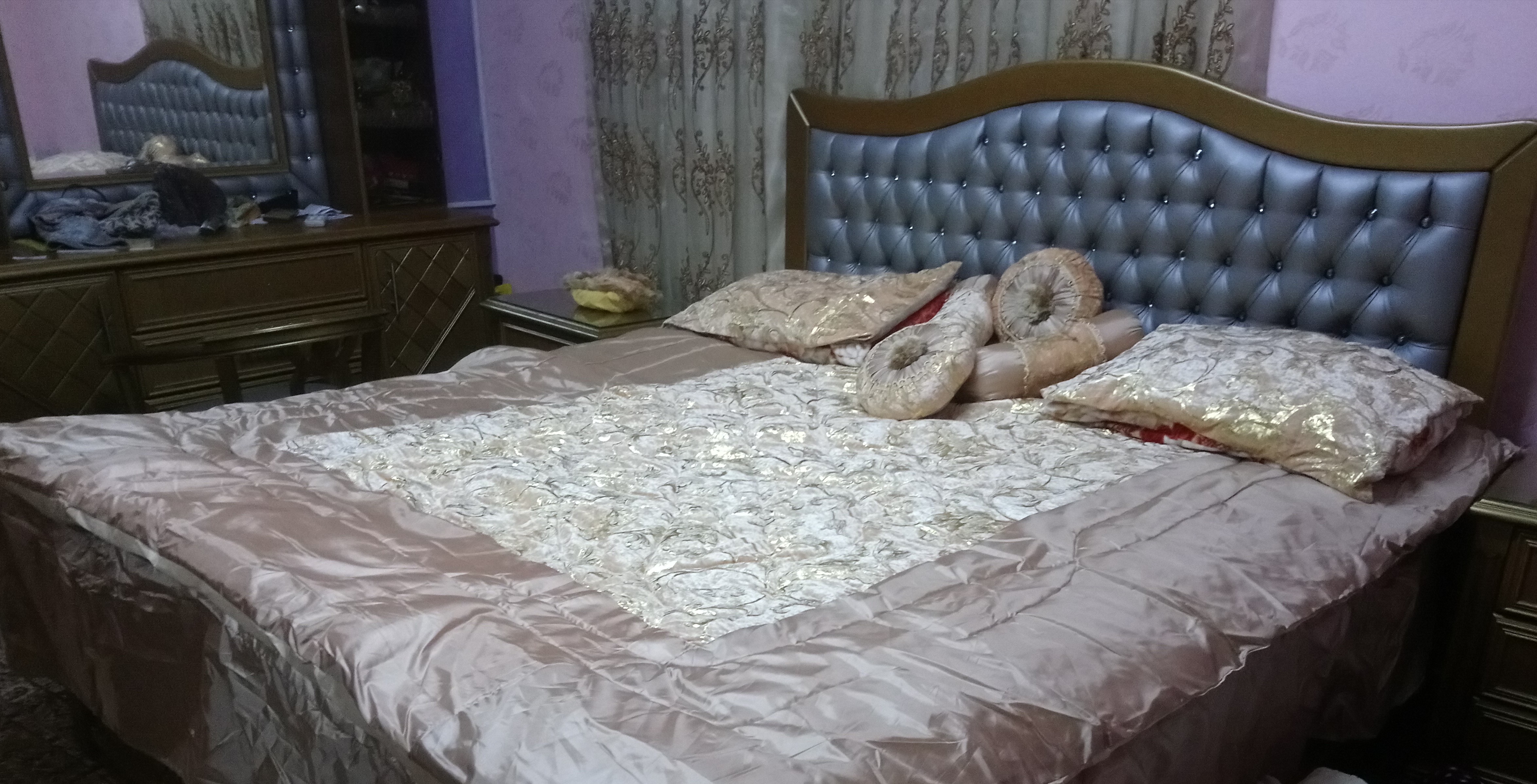 مفرش تخت عرايسي جديد                                            


	 				لا تنسَ أنك شاهدت هذا الإعلان في عنكبوت            
	 				
                                مفرش عرايسي جديد في كيسه.. لون ذ...