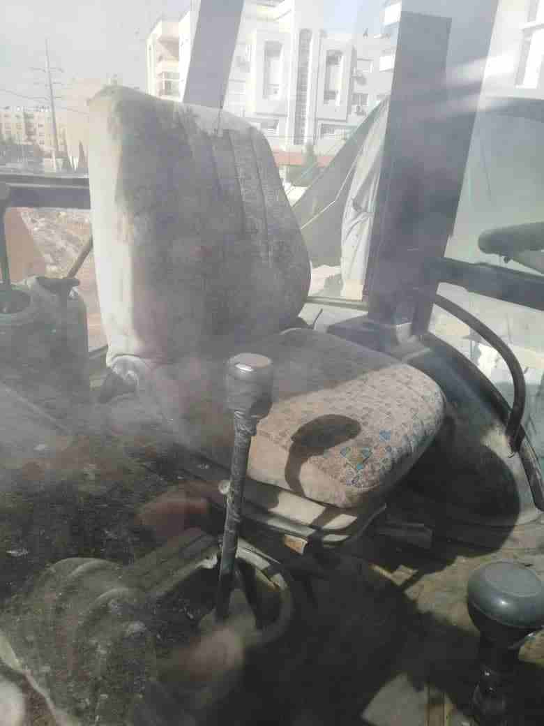 حفارة جي سي بي 2007 للبيع JCB
لا تنسَ أنك شاهدت هذا الإعلان في عنكبوت
حفارة جي سي بي 2007
ميكاني...