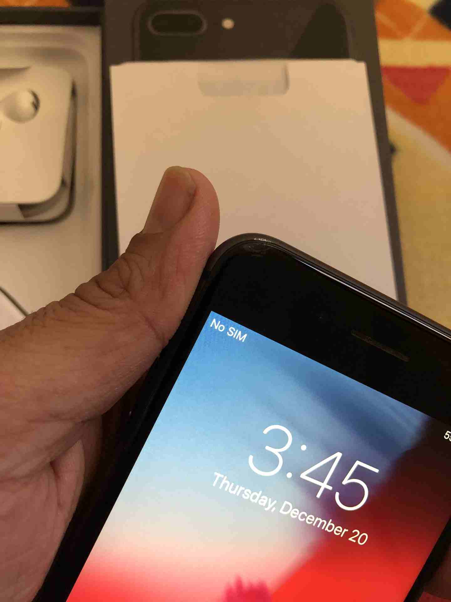 Iphone 8 plus                                            


	 				لا تنسَ أنك شاهدت هذا الإعلان في عنكبوت            
	 				
                            Iphone 8 plus
64 giga
معاه كل مشتملاته الاص...