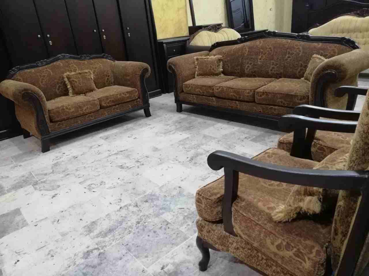 عفش فااااااخر بسعر مغري للتواصل0796688076
لا تنسَ أنك شاهدت هذا الإعلان في عنكبوت
الله يبارك لصاح...