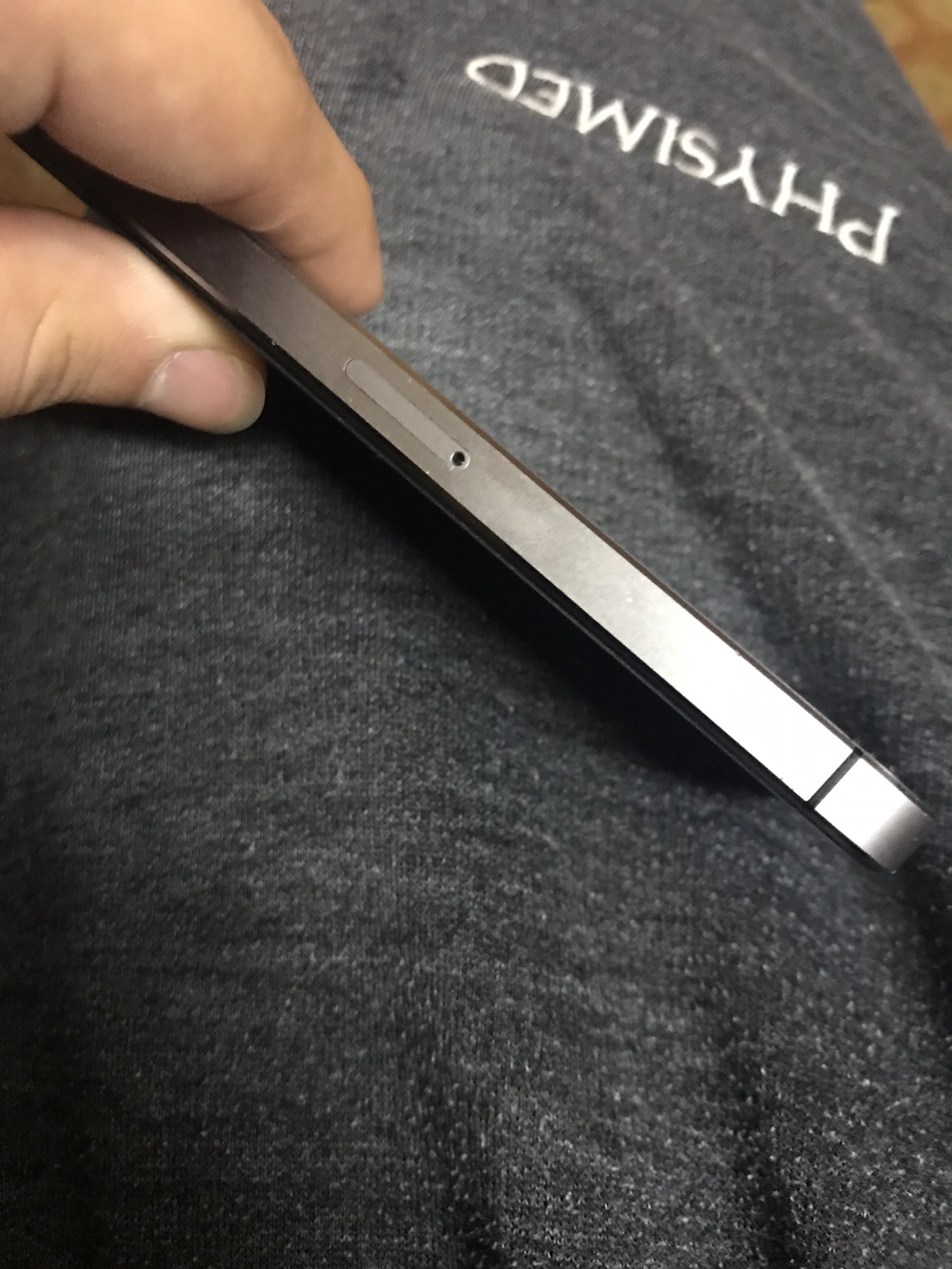 ايفون 5s للبيع
لا تنسَ أنك شاهدت هذا الإعلان في عنكبوت
ايفون 5s بحالة الوكالة مع جميع الأغراض...
