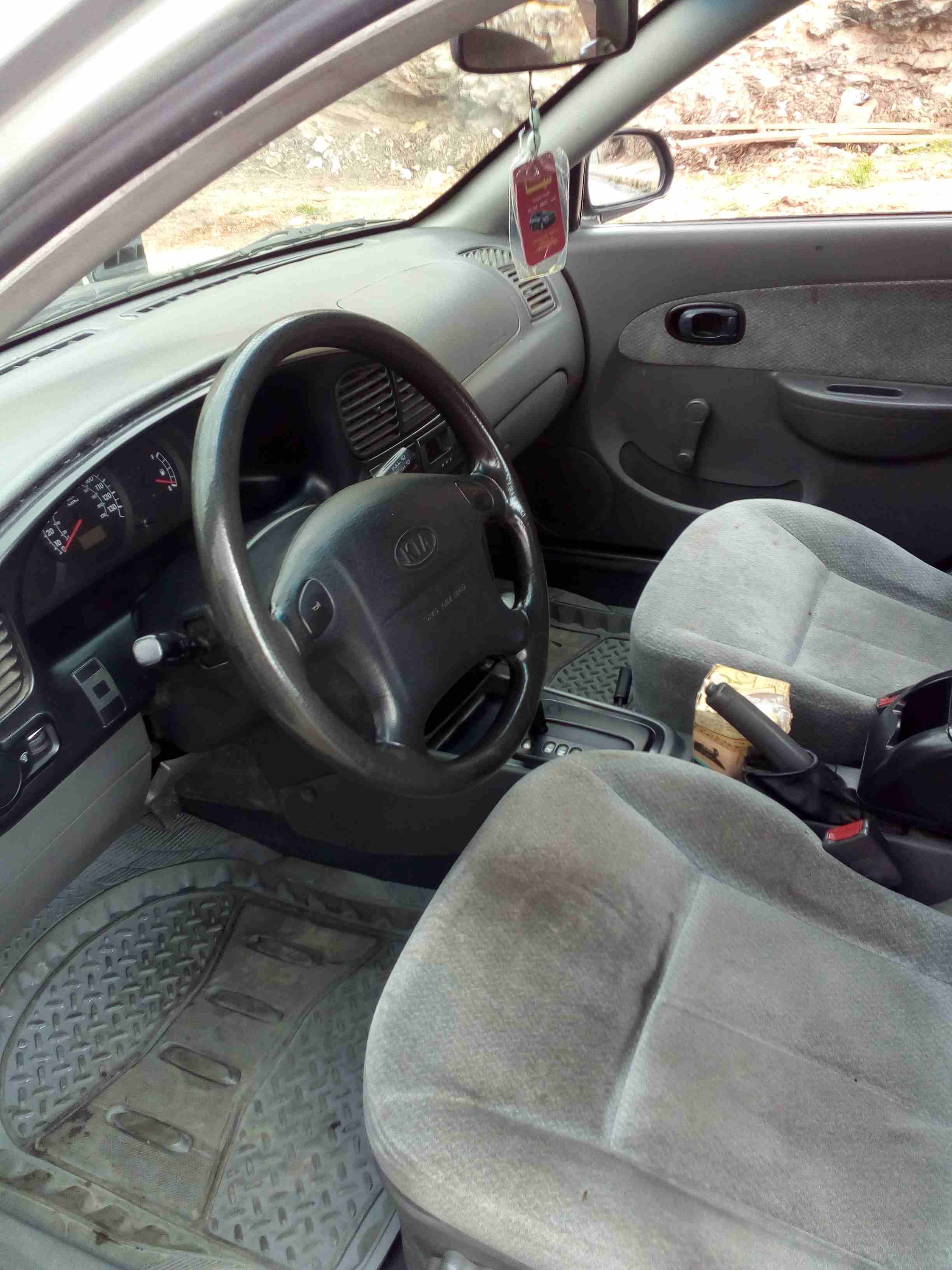كيا سبكترا 2003 فل جير اتوماتيك
لا تنسَ أنك شاهدت هذا الإعلان في عنكبوت
كيا سبكترا موديل 2003...ف...