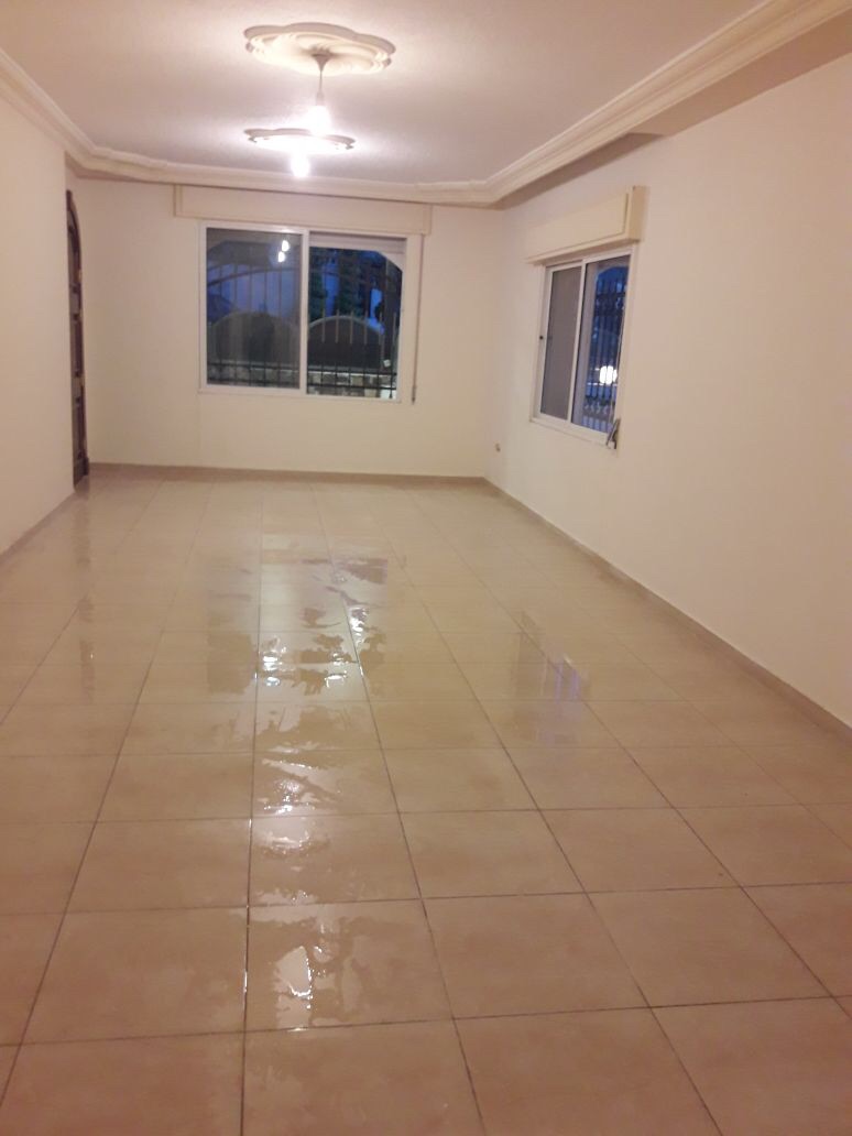 بناية للبيع من ثلاث طوابق بالقرب من القيادة العامة طبربور
لا تنسَ أنك شاهدت هذا الإعلان في عنكبوت...