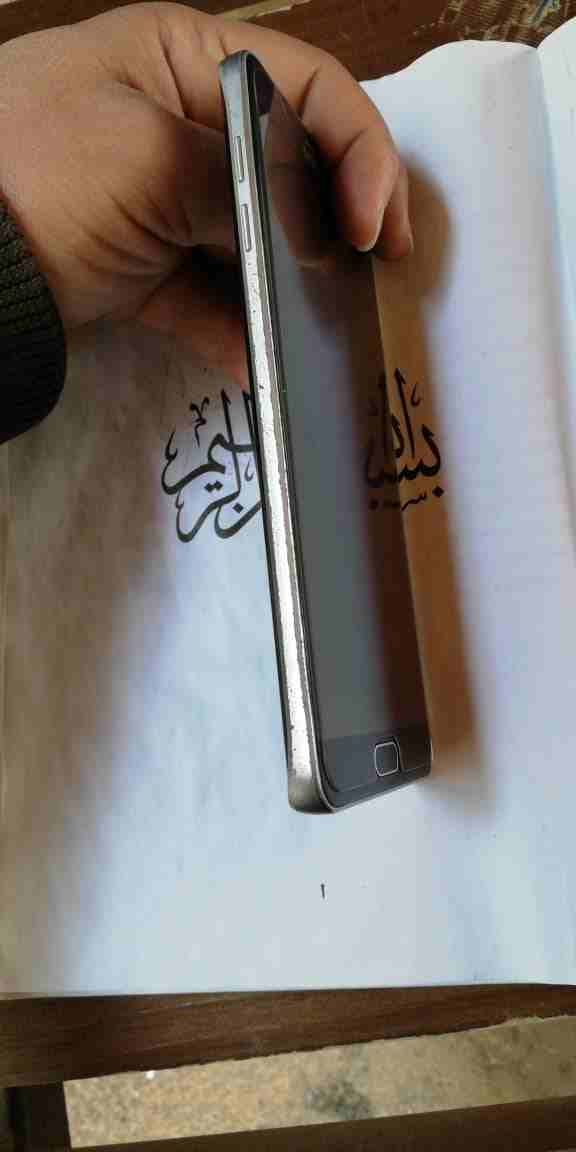 نوت فايف سامسونج 32 جيجا
لا تنسَ أنك شاهدت هذا الإعلان في عنكبوت
نوت فايف سامسونج 32 جيجا والرام...