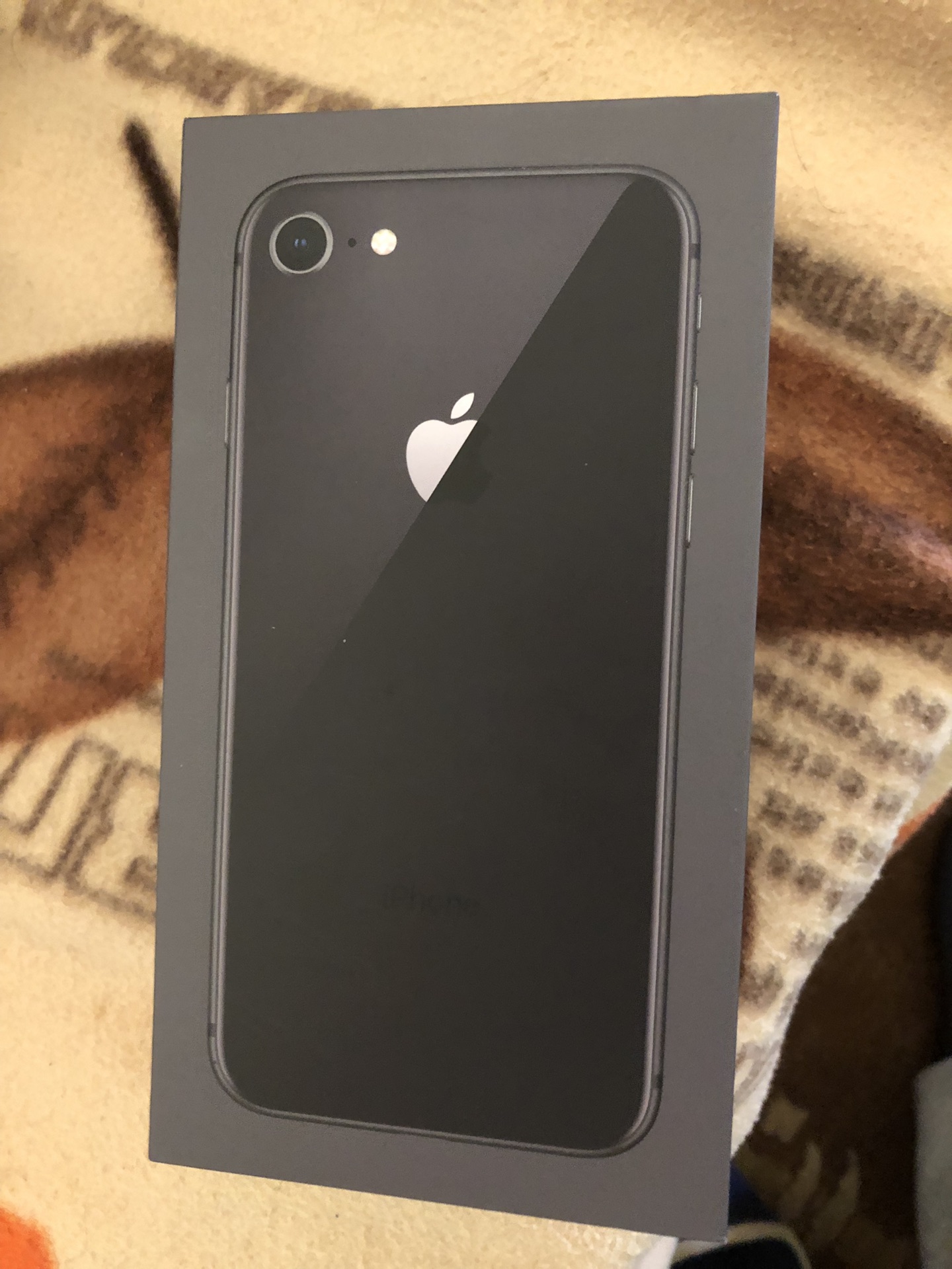 ( iPhone 8 )
لا تنسَ أنك شاهدت هذا الإعلان في عنكبوت
الاستفسار عالخاص فقط (الرقم مش صحيح)
ايف...