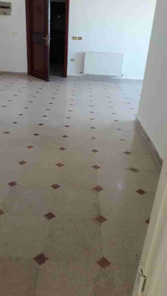 شقه فارغه للايجار ضاحية الرشيد خلف الجامعه 250دينار
لا تنسَ أنك شاهدت هذا الإعلان في عنكبوت
شقه ل...