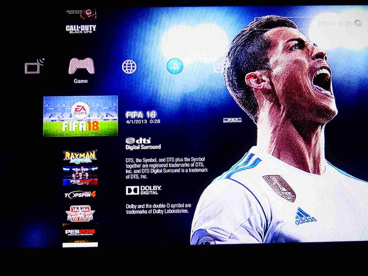 ps3 معدلة 500 جيجا....بحاااال الوكالة...
لا تنسَ أنك شاهدت هذا الإعلان في عنكبوت
بلاستيشن 3...