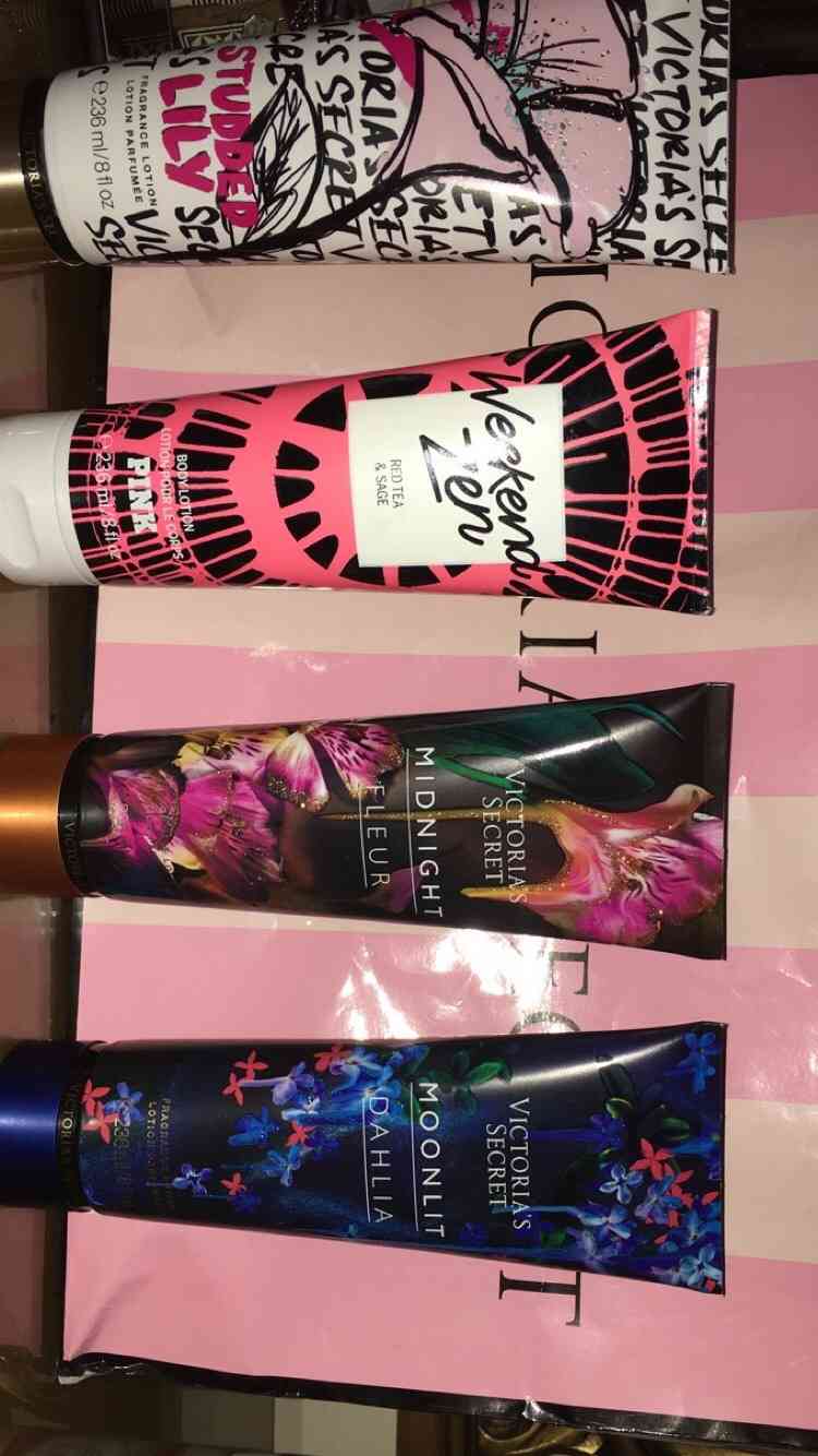 Victoria’s secret body lotions and splashes
لا تنسَ أنك شاهدت هذا الإعلان في عنكبوت
كري...
