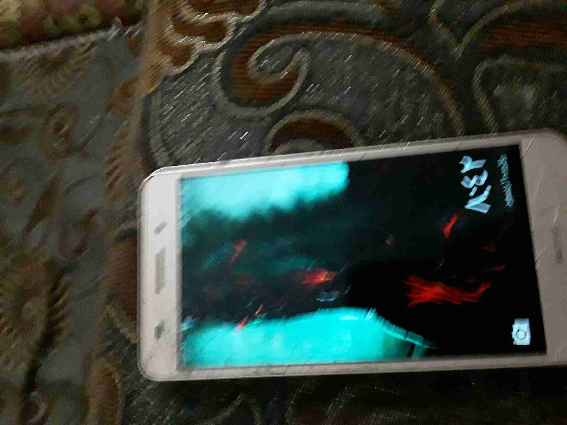بسعر مغري هواوي
لا تنسَ أنك شاهدت هذا الإعلان في عنكبوت
هواوي واي سكس 2 مكسورة الشاشه الخارجي...