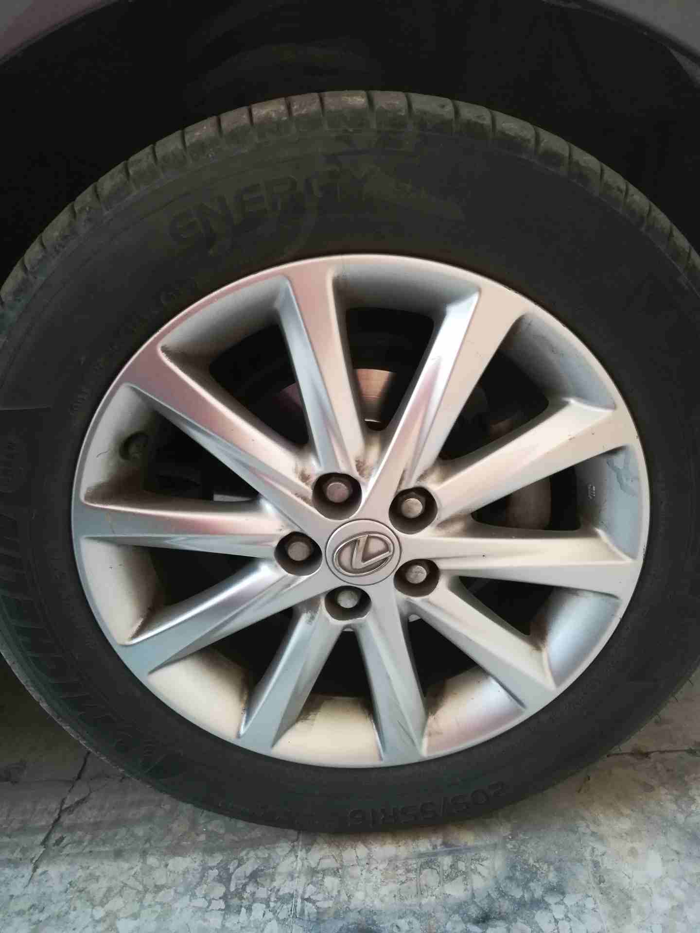 Lexus CT200h فحص كامل
لا تنسَ أنك شاهدت هذا الإعلان في عنكبوت
لكزس سي تي موديل 2012 فل الفل ما عد...