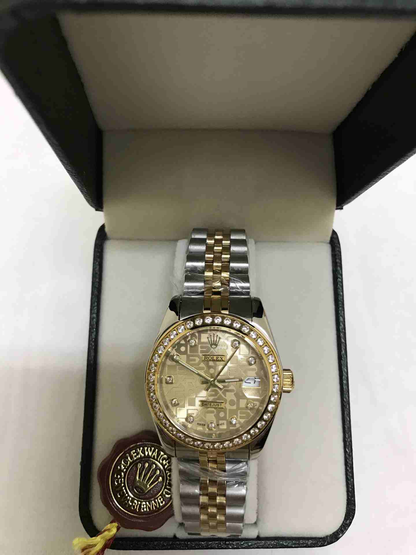 رولكس ( ROLEX ) تايلاندي درجة أولى
لا تنسَ أنك شاهدت هذا الإعلان في عنكبوت
ساعات رولكس نسخة ( A...