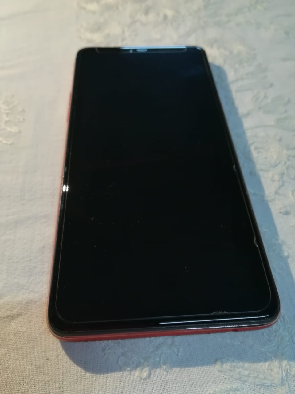 oppo F7 للبيع                                            


	 				لا تنسَ أنك شاهدت هذا الإعلان في عنكبوت            
	 				
                                للبيع بحالة ممتازة 
معه كرتونته و سماعا...