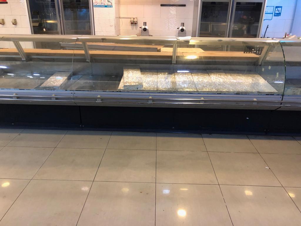 ثلاجات عرض بحالة الوكالة
لا تنسَ أنك شاهدت هذا الإعلان في عنكبوت
ثلاجات عرض بحالة الوكالة
ف...