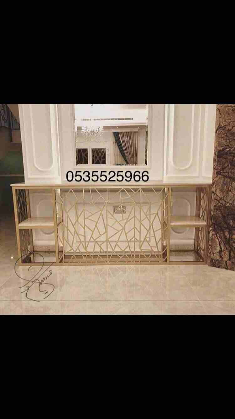 السلام عليكم ورحمه الله وبركاته .... يسر شركه بصمه فجر ان تقدم لكم اعمال ديكور الحديدوالخشب
لا تنسَ أنك شاهدت هذا الإعلان في عنكبوت...