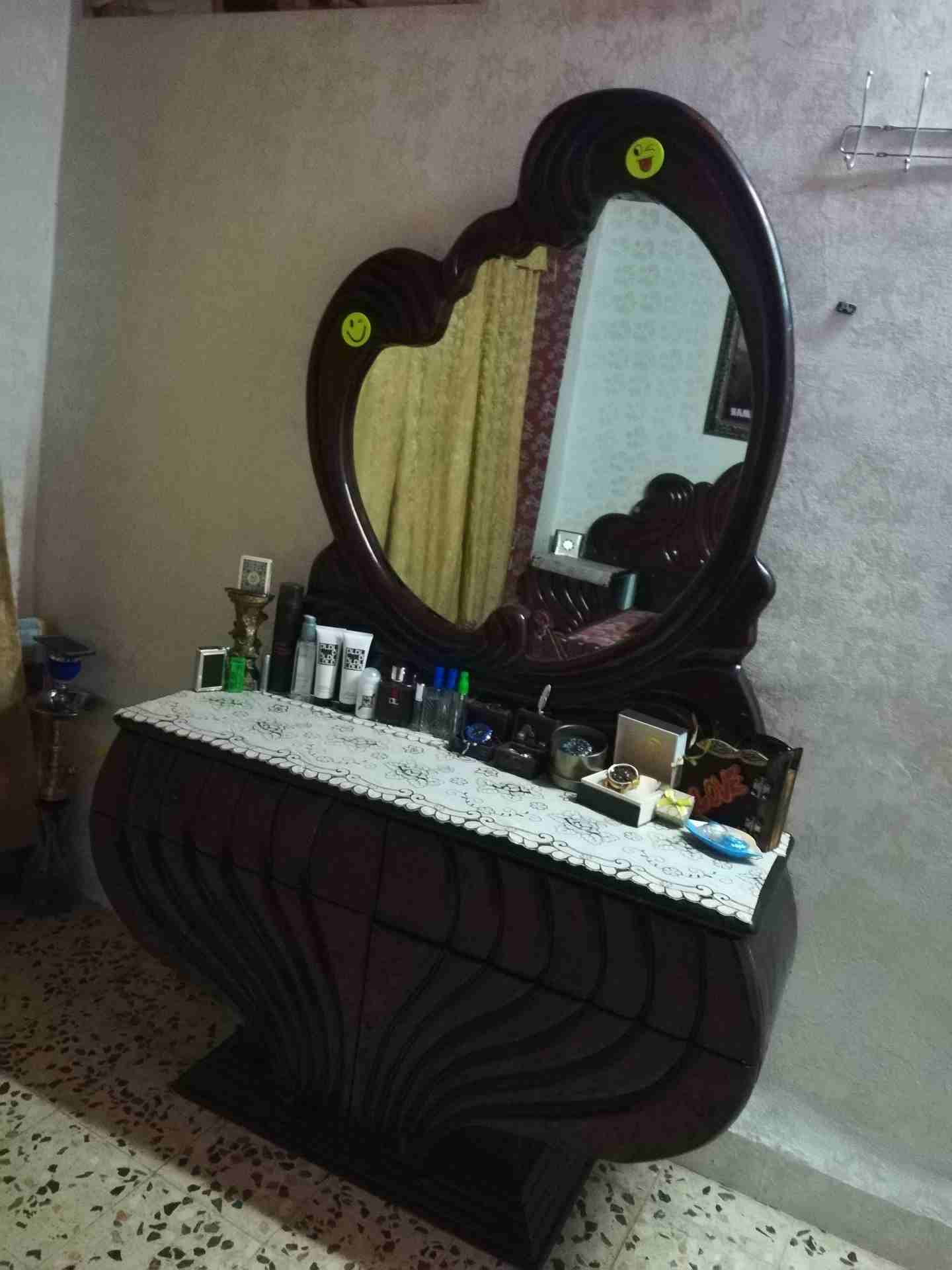 بسعر مغري
لا تنسَ أنك شاهدت هذا الإعلان في عنكبوت
غرفت نوم
------...