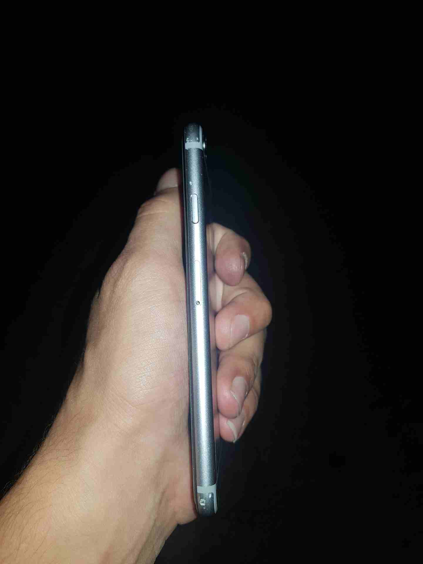 ايفون 6 128 بحالة الوكاله ما بتفرقه عن الجديد كامل اغراضه معه
لا تنسَ أنك شاهدت هذا الإعلان في عنكبوت...