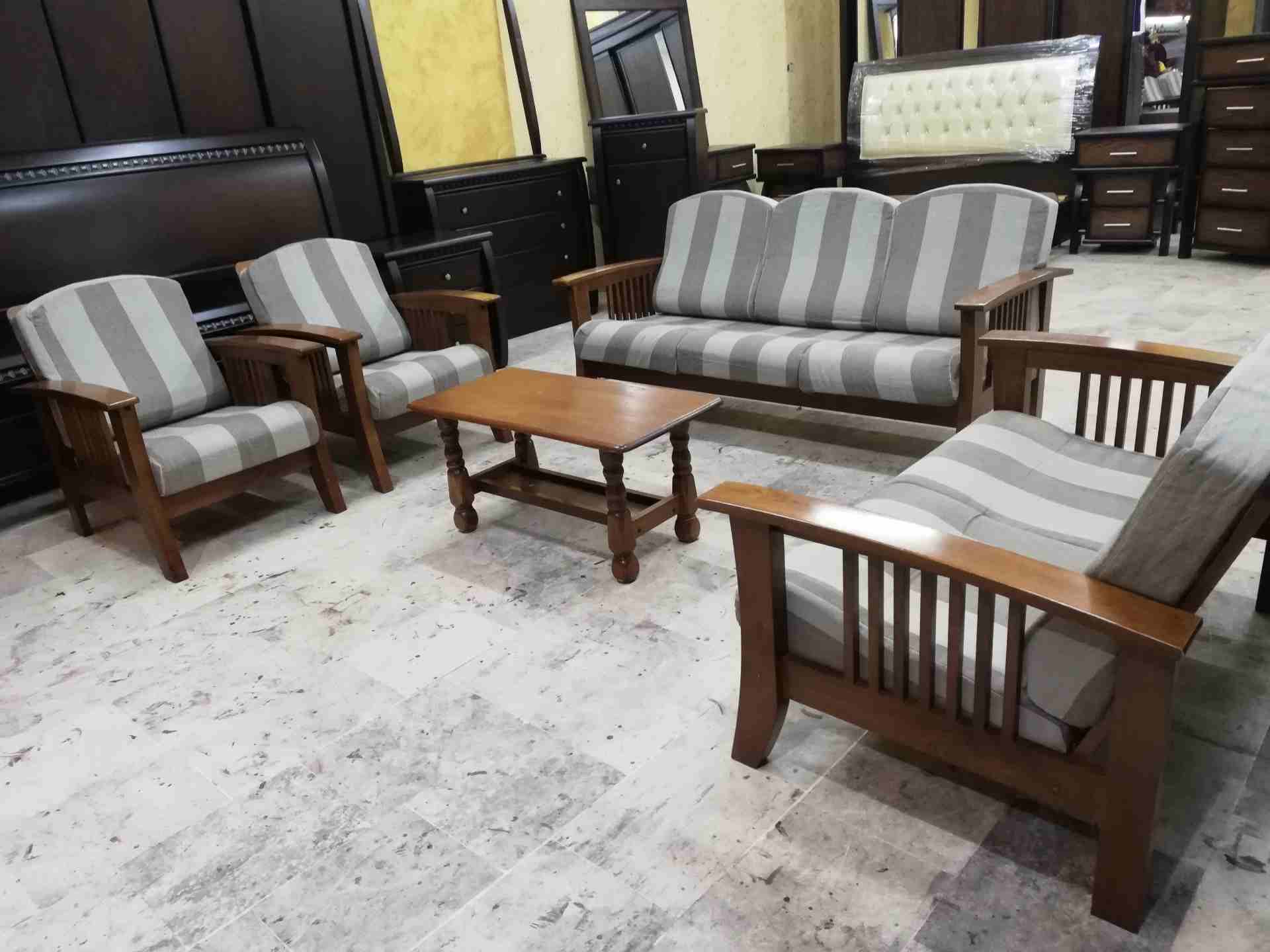 طقم مورس أمريكي ثقيل بحال ممتازه جدا بسعر مغري
لا تنسَ أنك شاهدت هذا الإعلان في عنكبوت
طقم مورس ا...