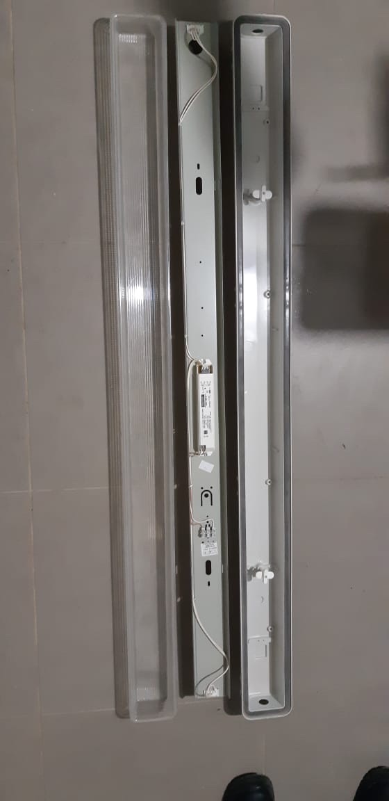 نيون مطري عدد 3
لا تنسَ أنك شاهدت هذا الإعلان في عنكبوت
نيون مطري مفرد عدد2 ومجوز عدد 1 محول...