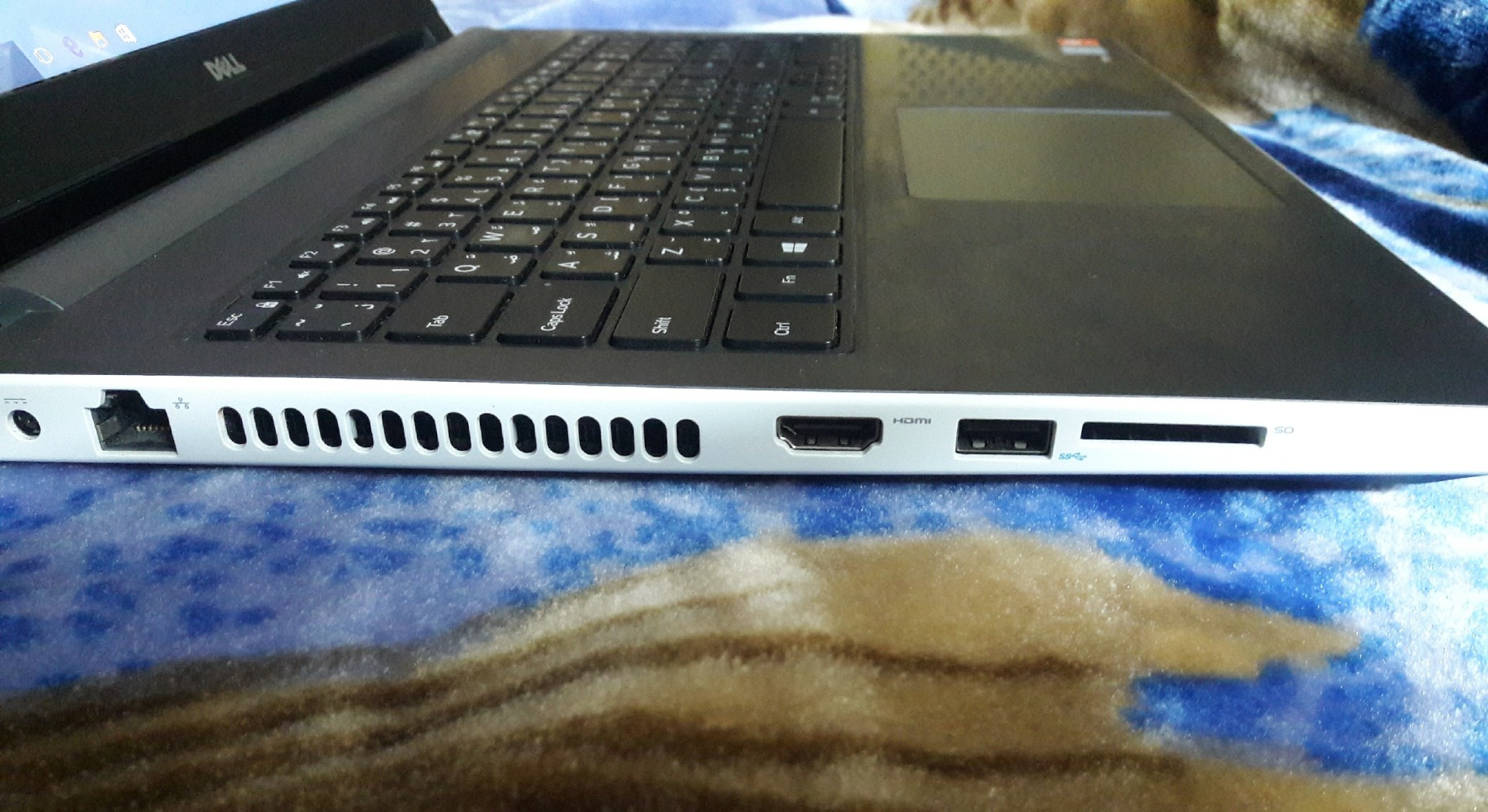 لابتوب ديل core i5
لا تنسَ أنك شاهدت هذا الإعلان في عنكبوت
لابتوب ديل core i5 من افضل الموديل...