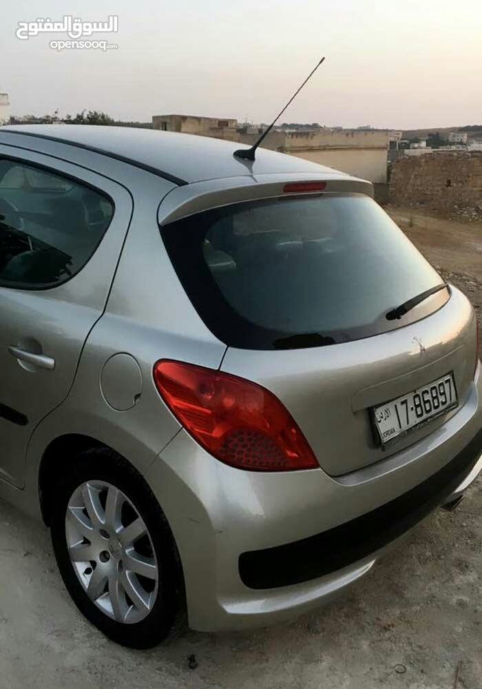 بيجو 207 موديل2008
لا تنسَ أنك شاهدت هذا الإعلان في عنكبوت
بيجو 207 موديل 2008
فحص اربعه جيد...