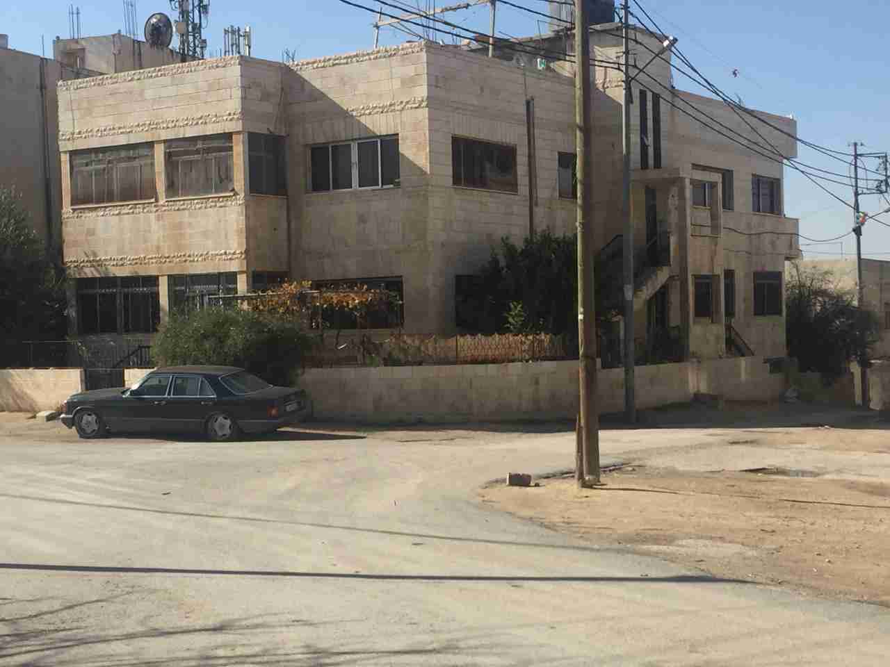 شقق للايجار في سحاب
لا تنسَ أنك شاهدت هذا الإعلان في عنكبوت
شقه للإيجار مكونه من ثلاث غرف...