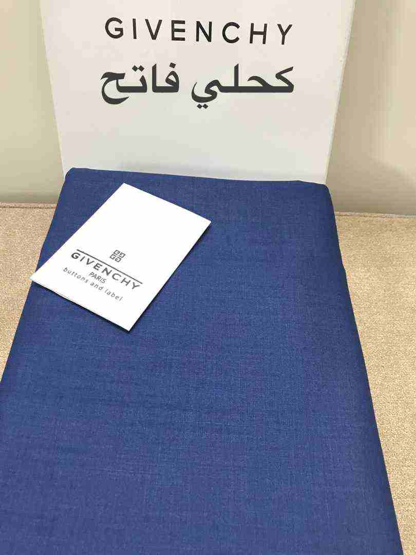 أقمشة جفينشى
لا تنسَ أنك شاهدت هذا الإعلان في عنكبوت
اقمشة جفينشى الرجالية
قماش صيفى ابيض وكريمى...