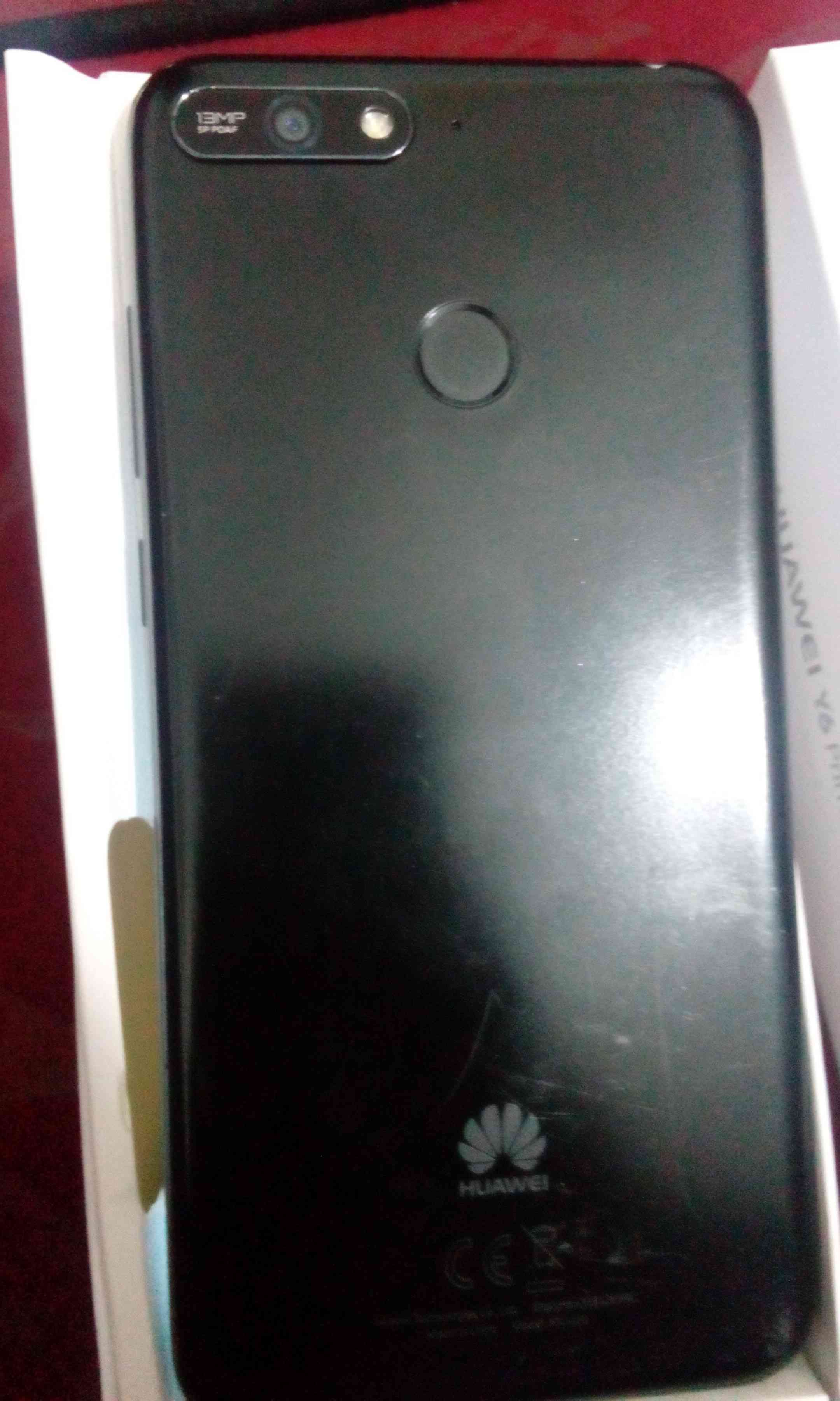 جهاز هواوي y6 برايم استعمال أقل من شهر مع وصله وشاحن وكفاله وكرتونته بحاله جيده
لا تنسَ أنك شاهدت هذا الإعلان في عنكبوت...
