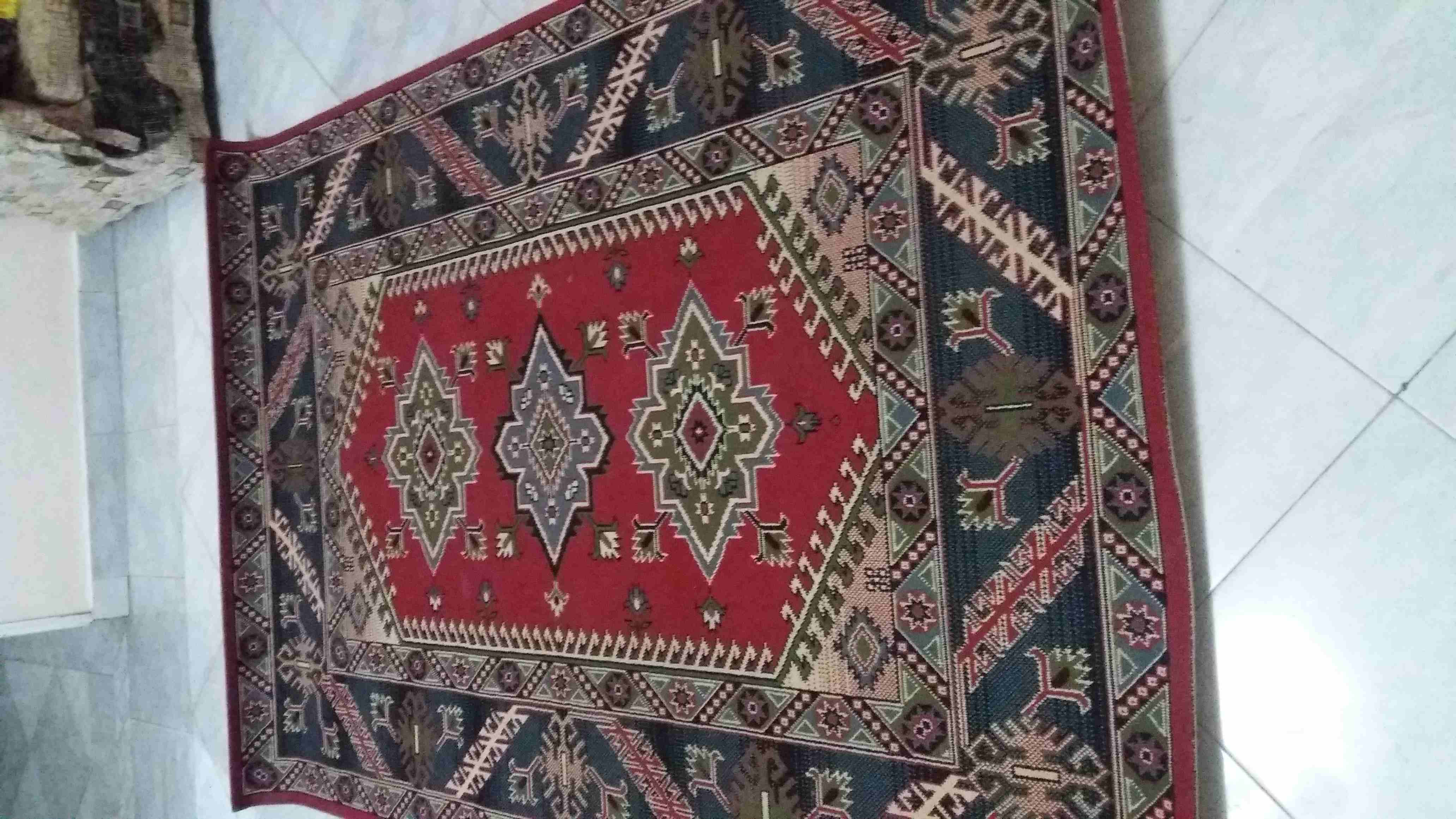 ش الكهف                                            


	 				لا تنسَ أنك شاهدت هذا الإعلان في عنكبوت            
	 				
                            سجاده جديده بحاله ممتازه بحجم 2.3&times;1.56 للبي...